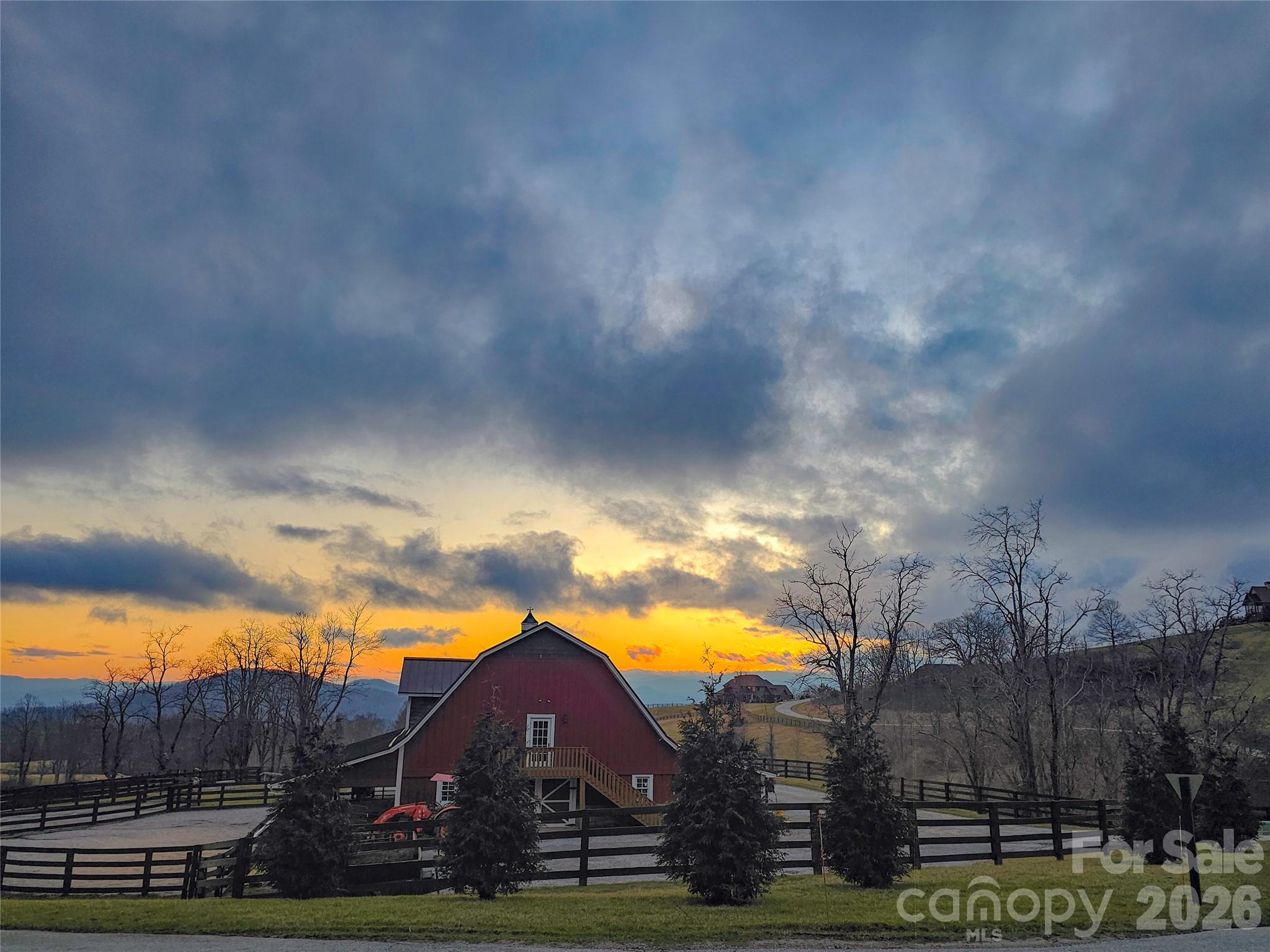 main property photo 27