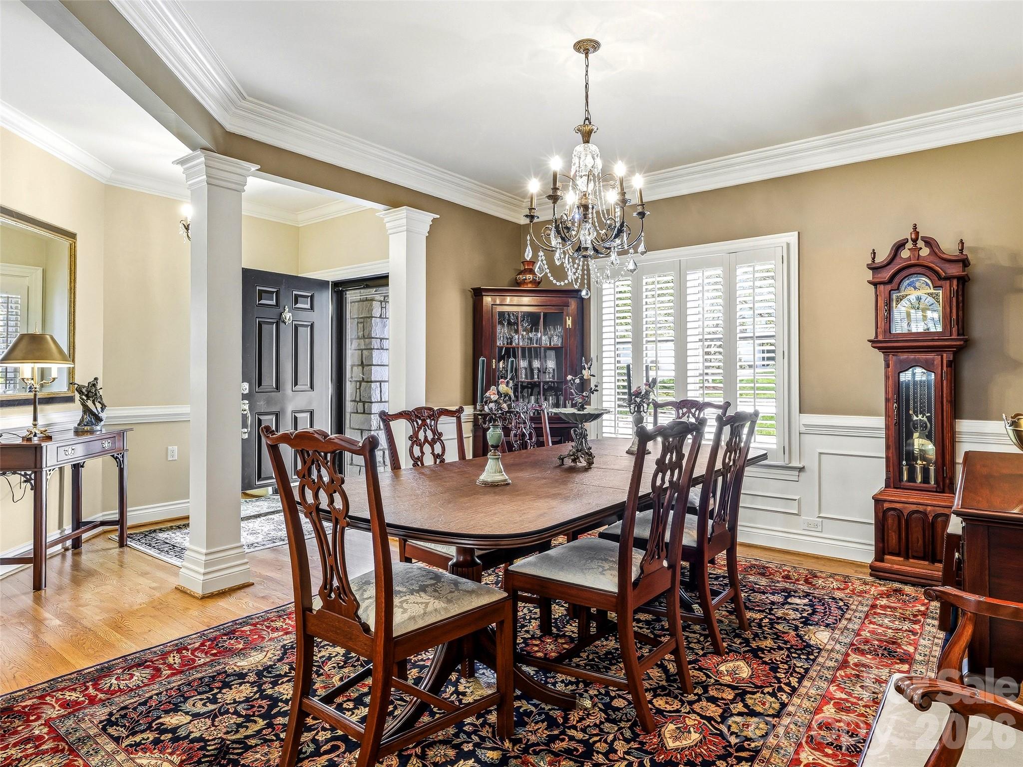 main property photo 13
