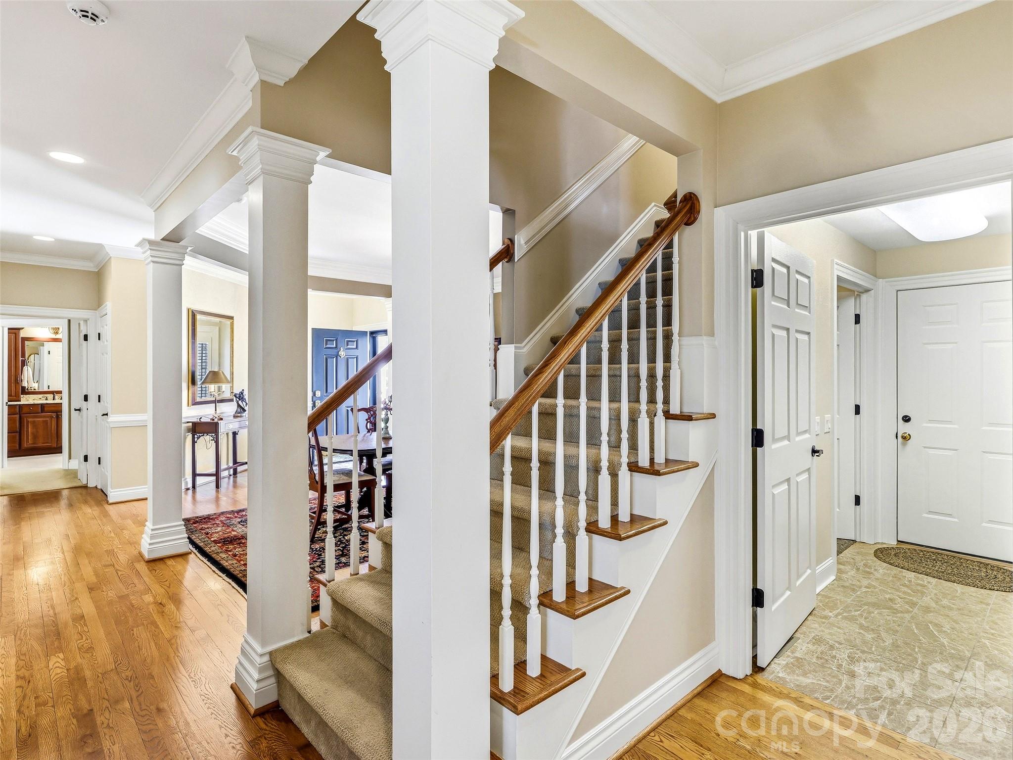 main property photo 30