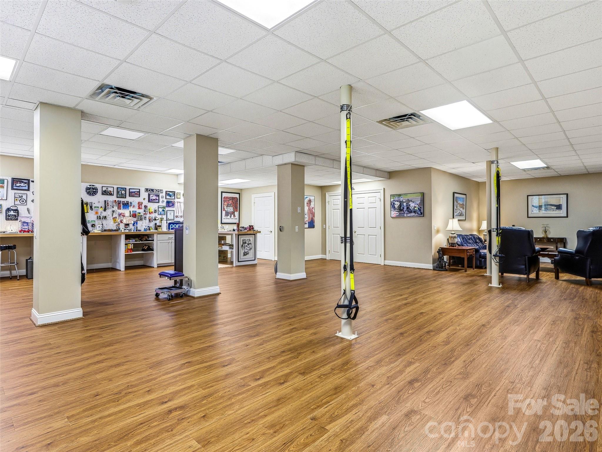 main property photo 35