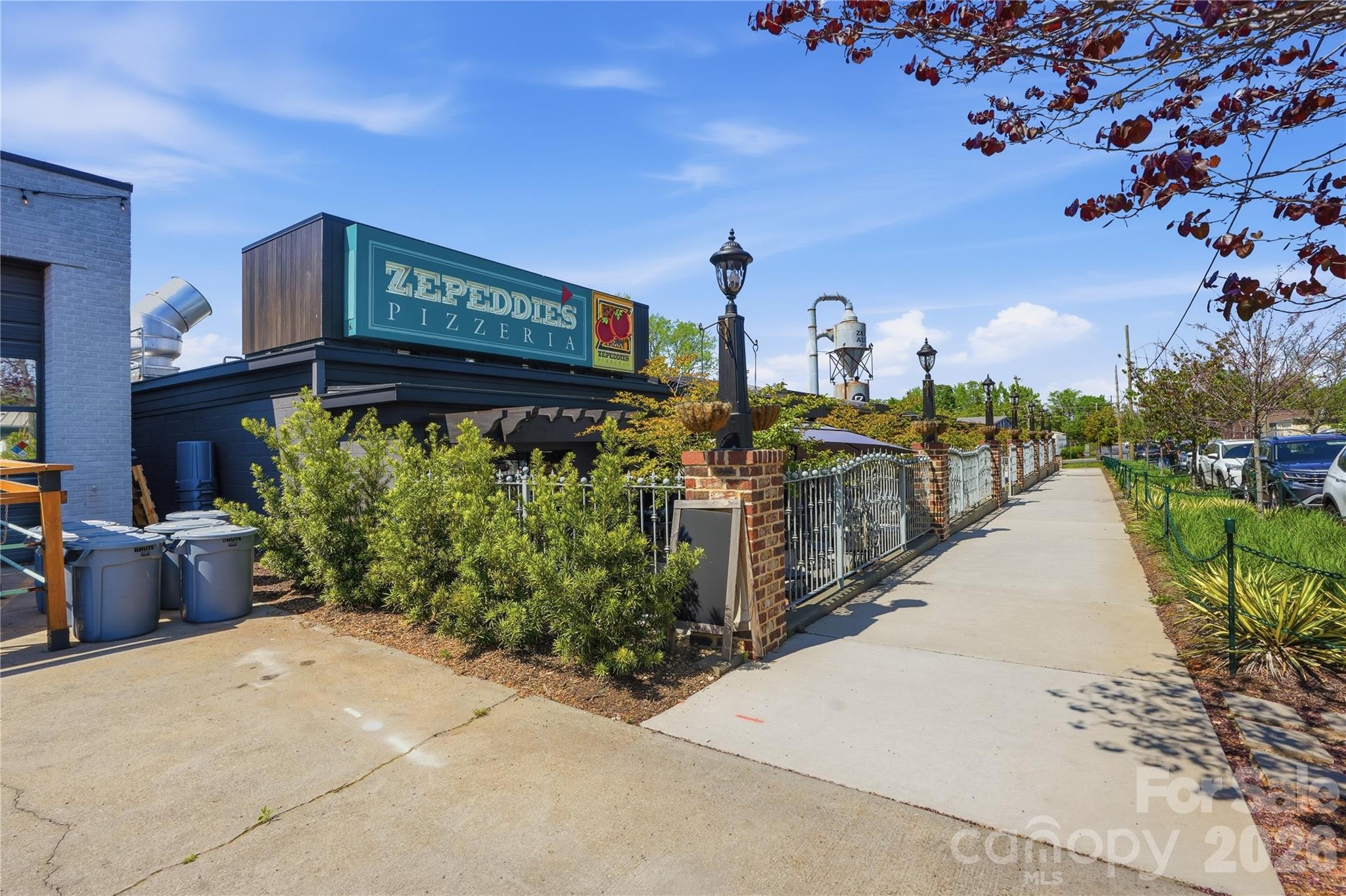 main property photo 15