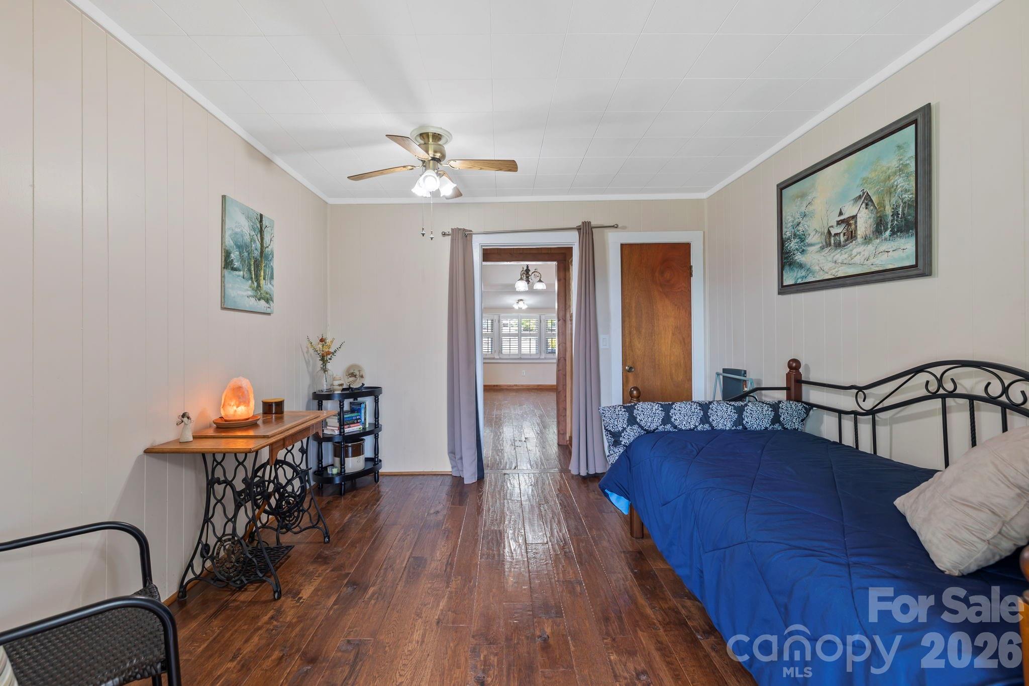 main property photo 17