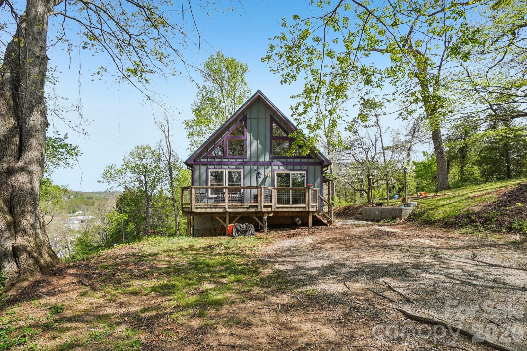 main property photo 23