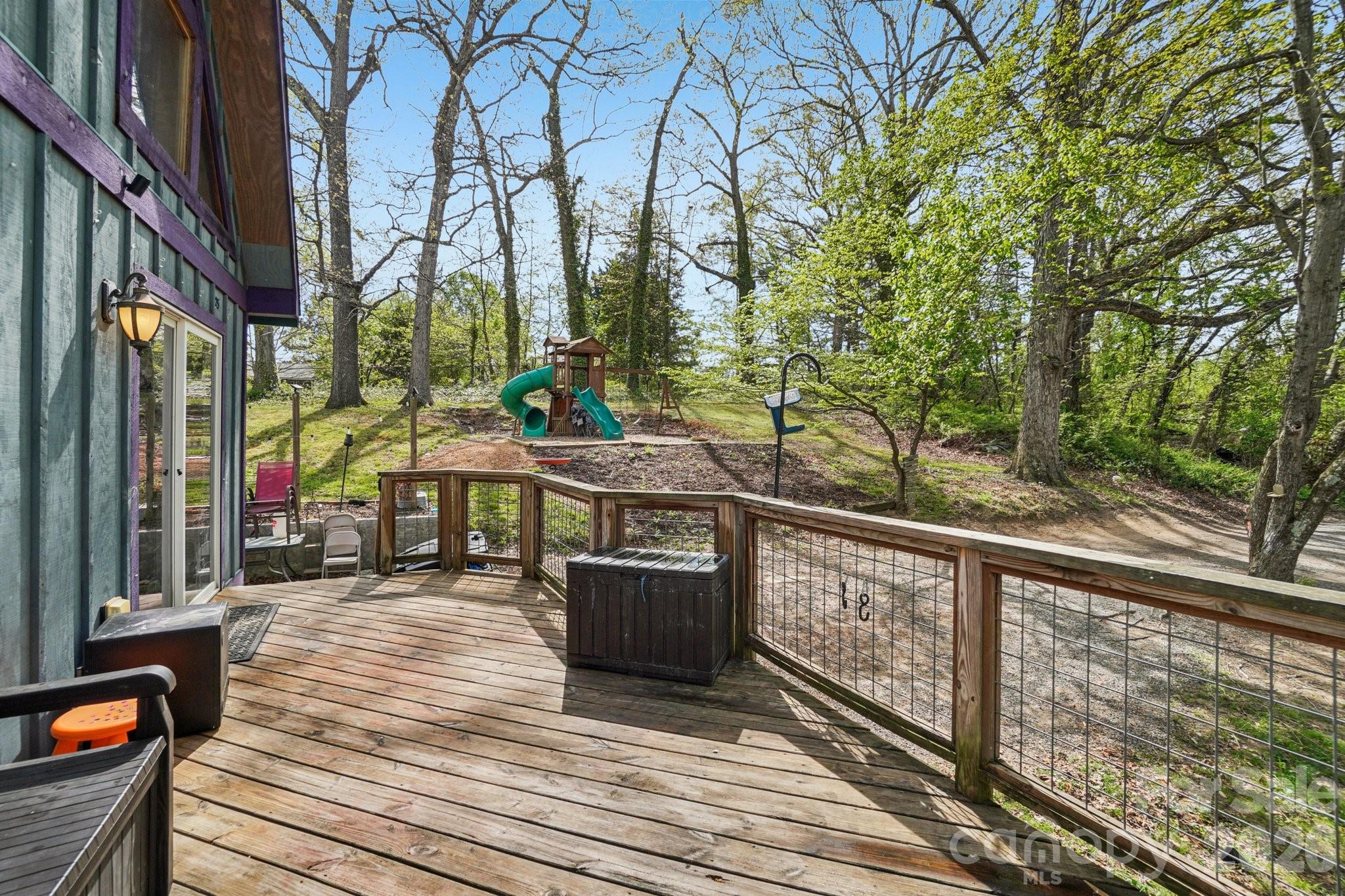 main property photo 25