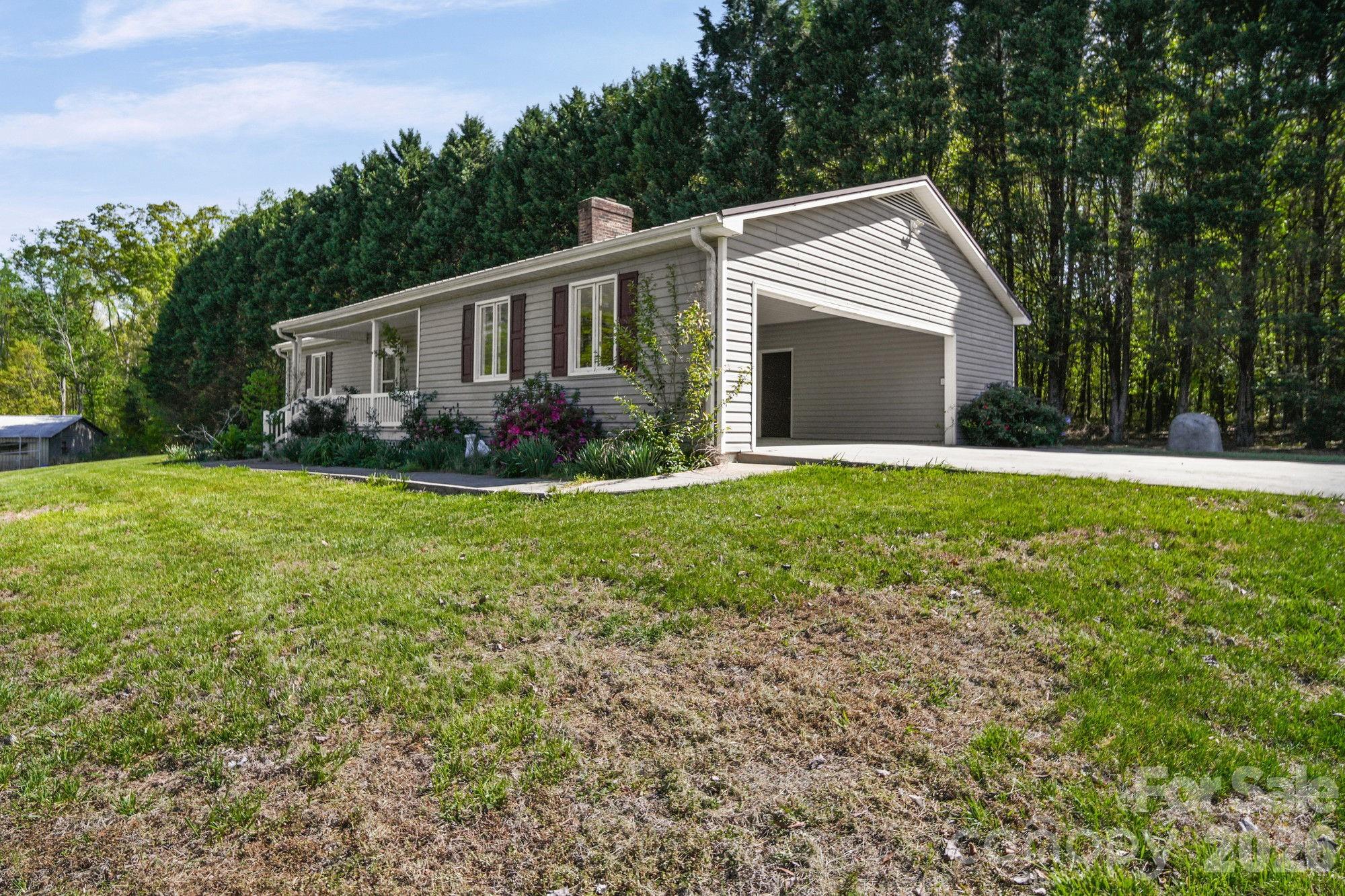 main property photo 33