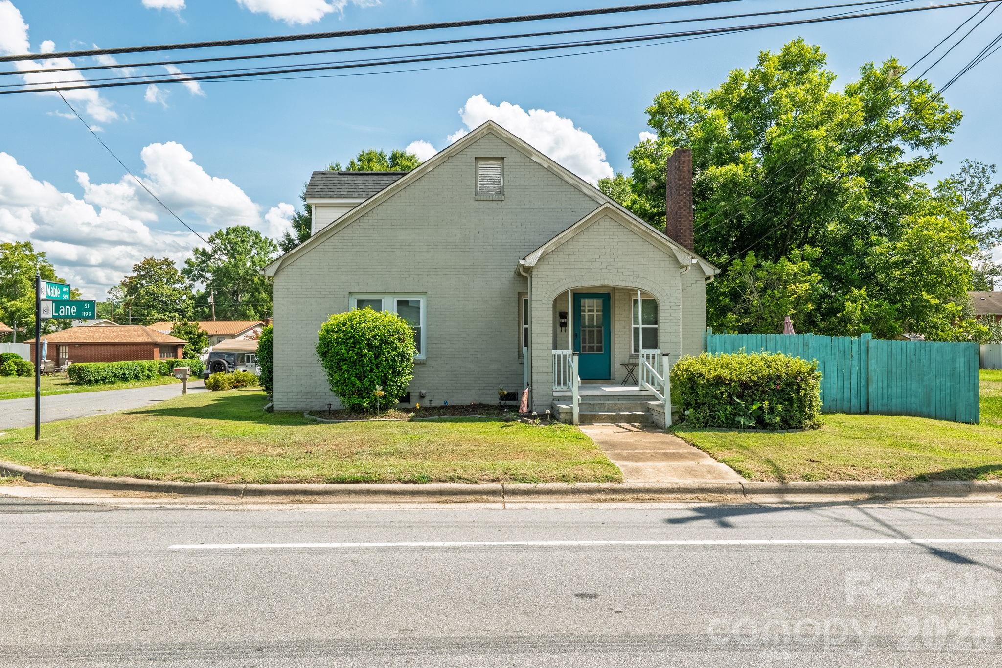 main property photo 23