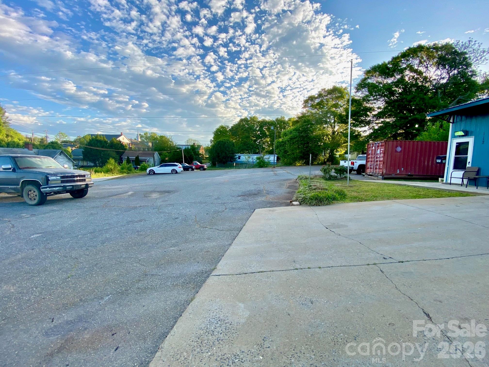 main property photo 13