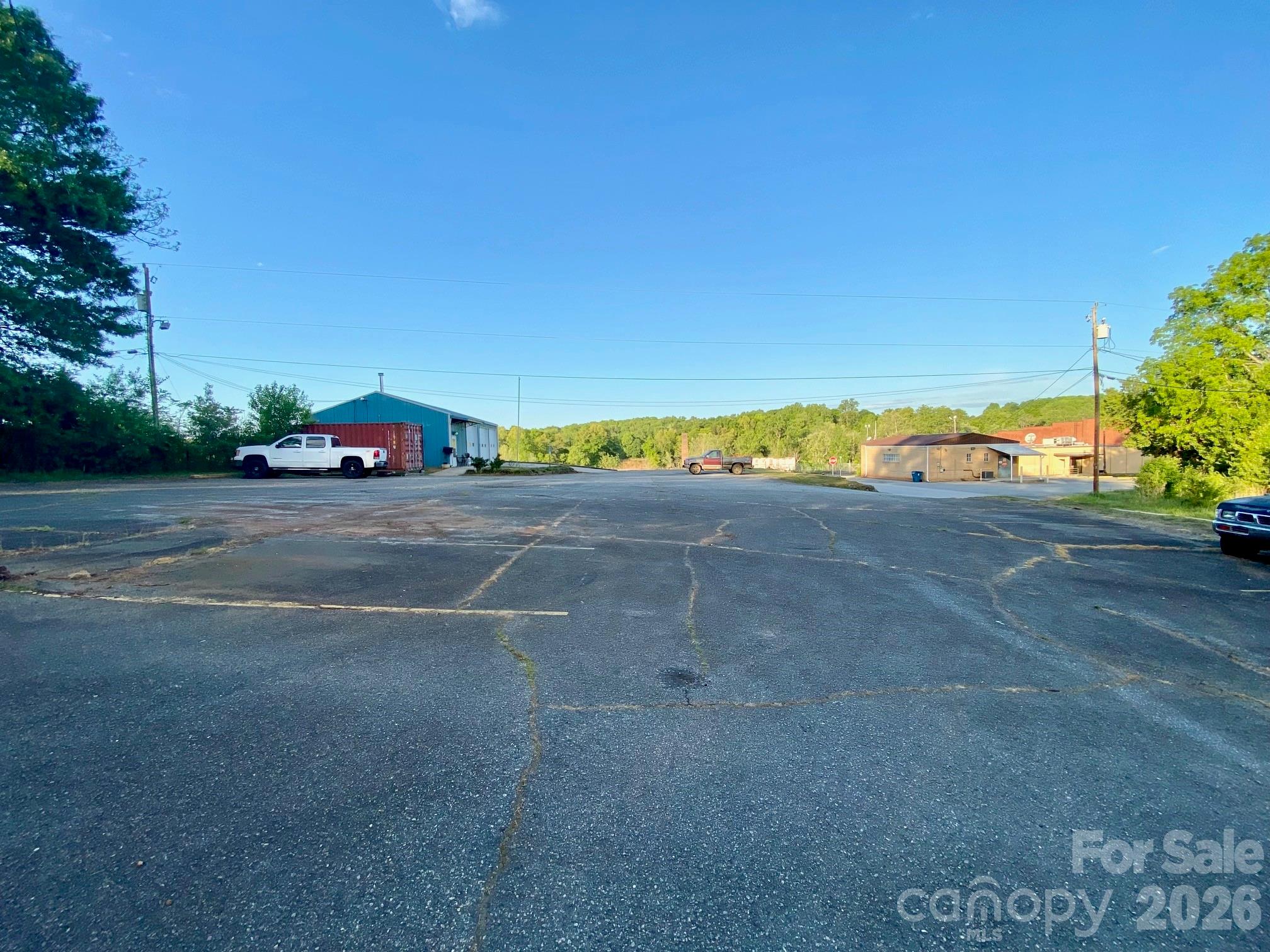 main property photo 14
