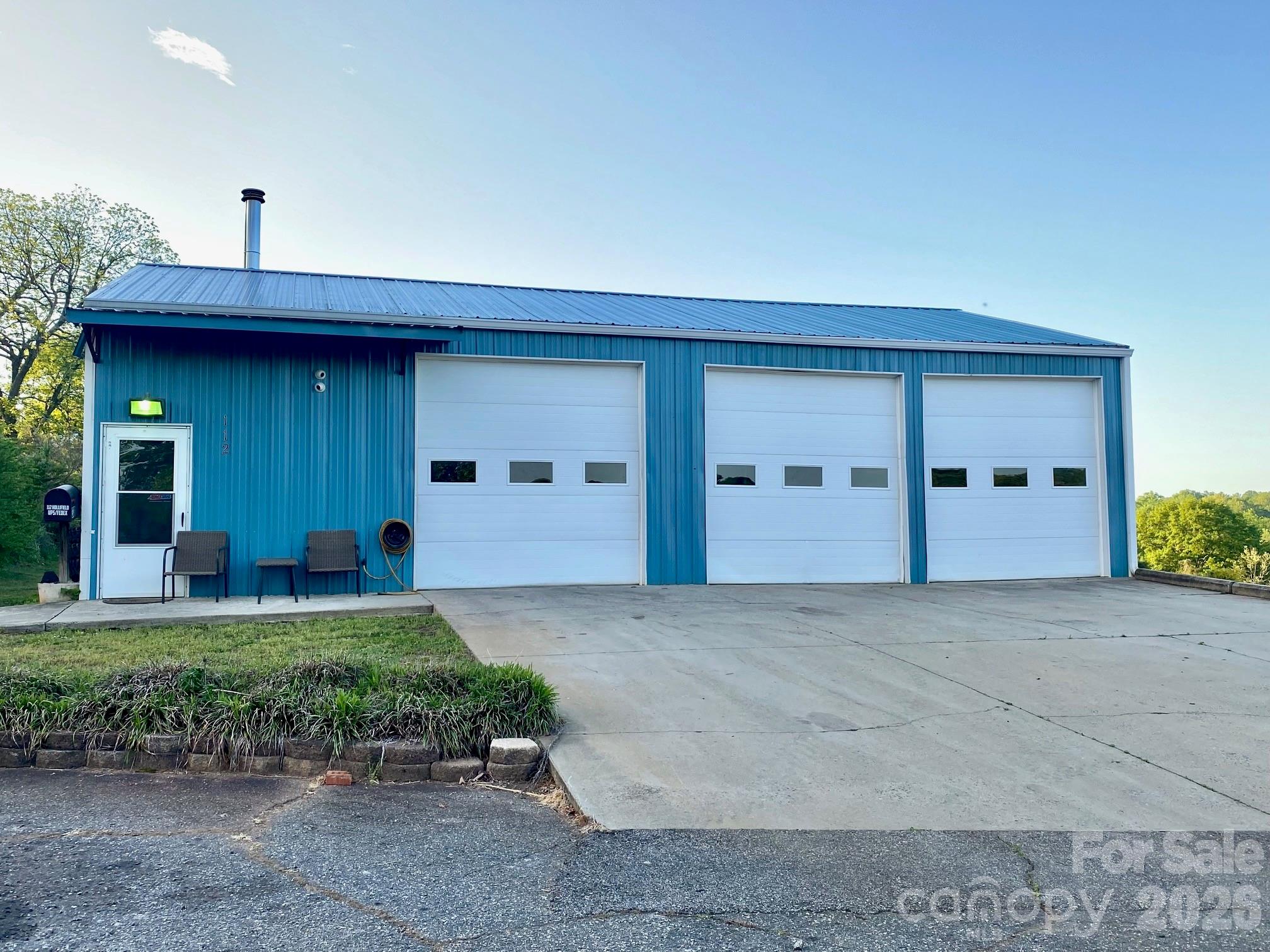 main property photo 4