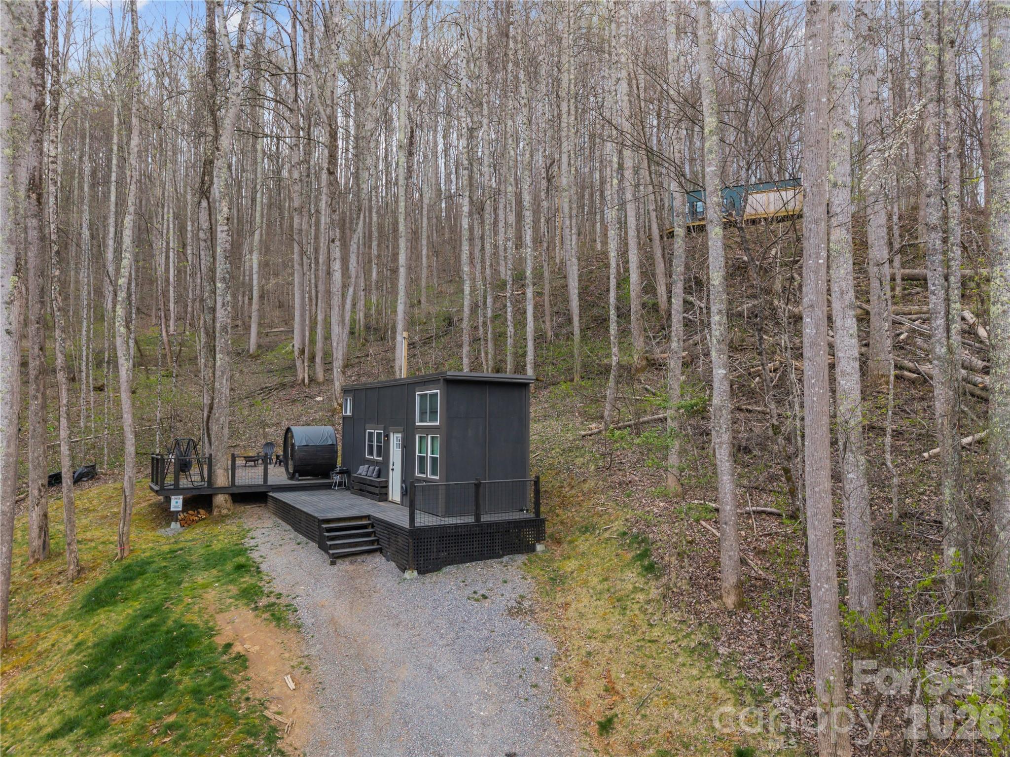 main property photo 27