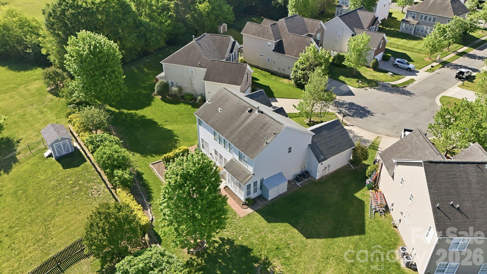 main property photo 41