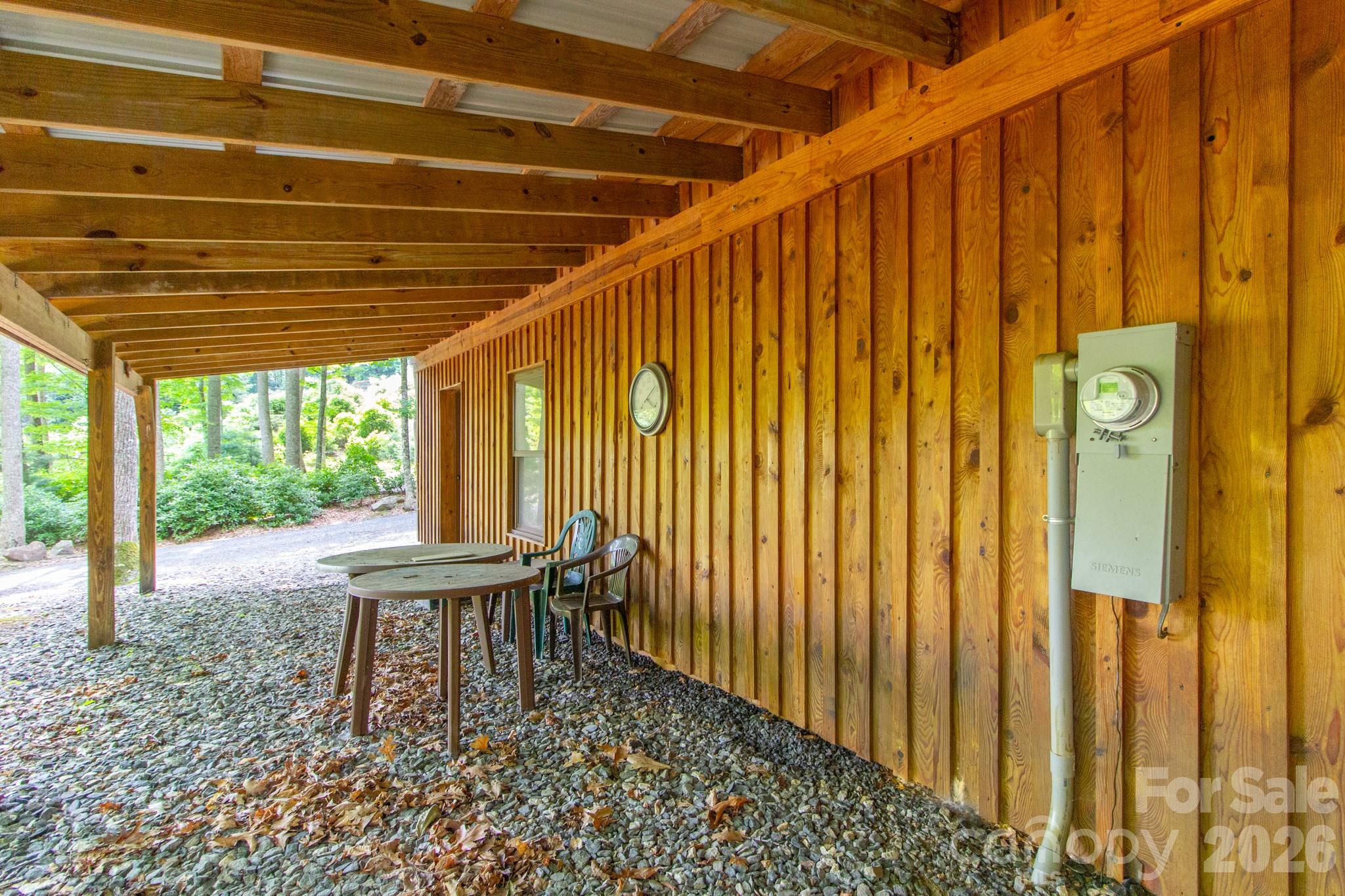 main property photo 31