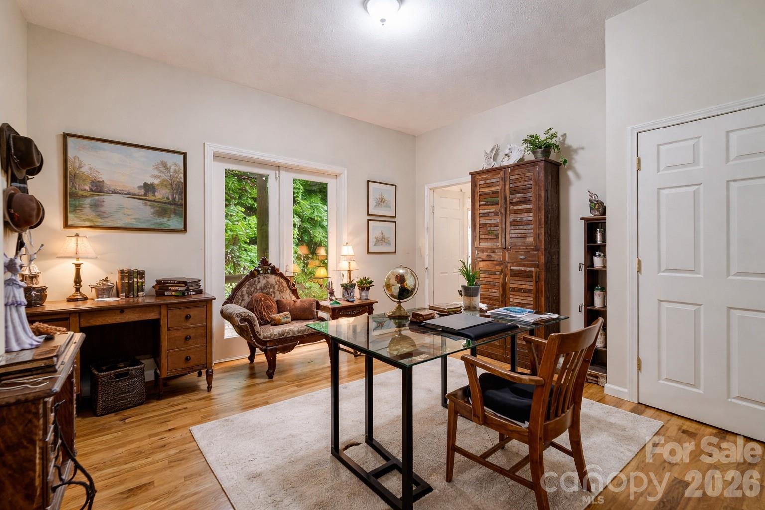 main property photo 26