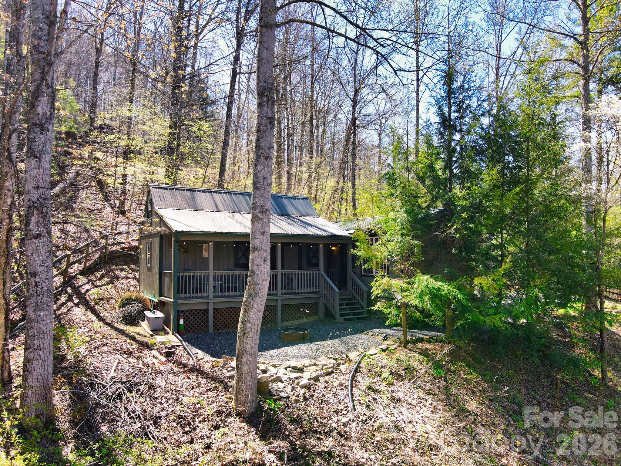 main property photo 20