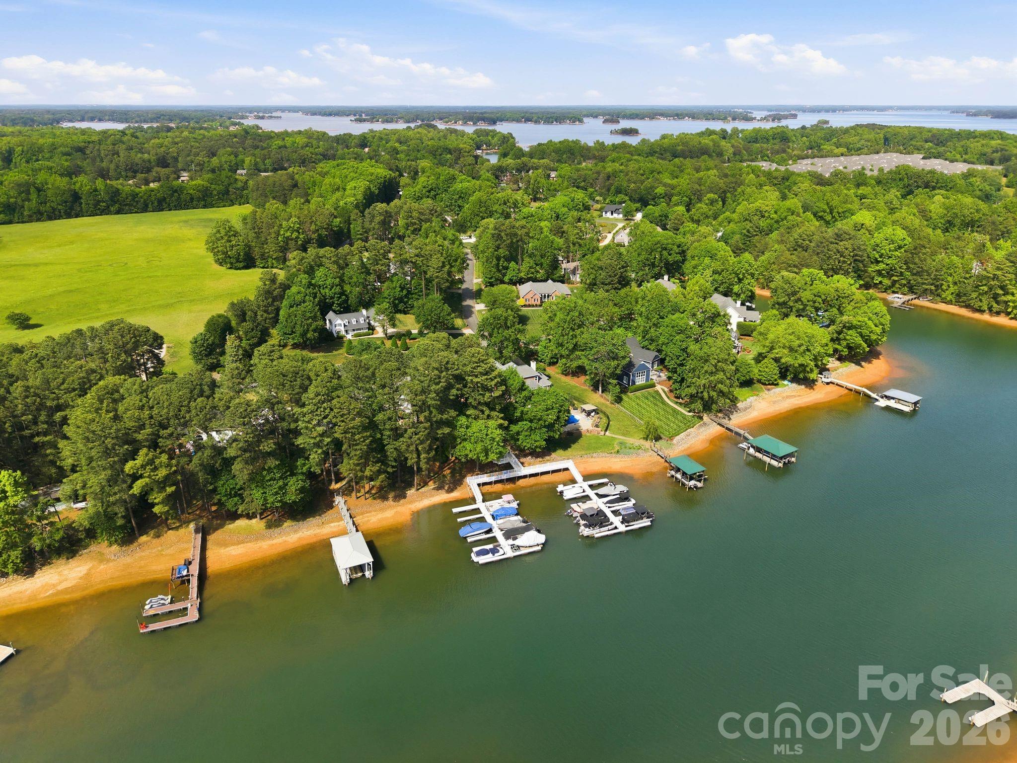 main property photo 39
