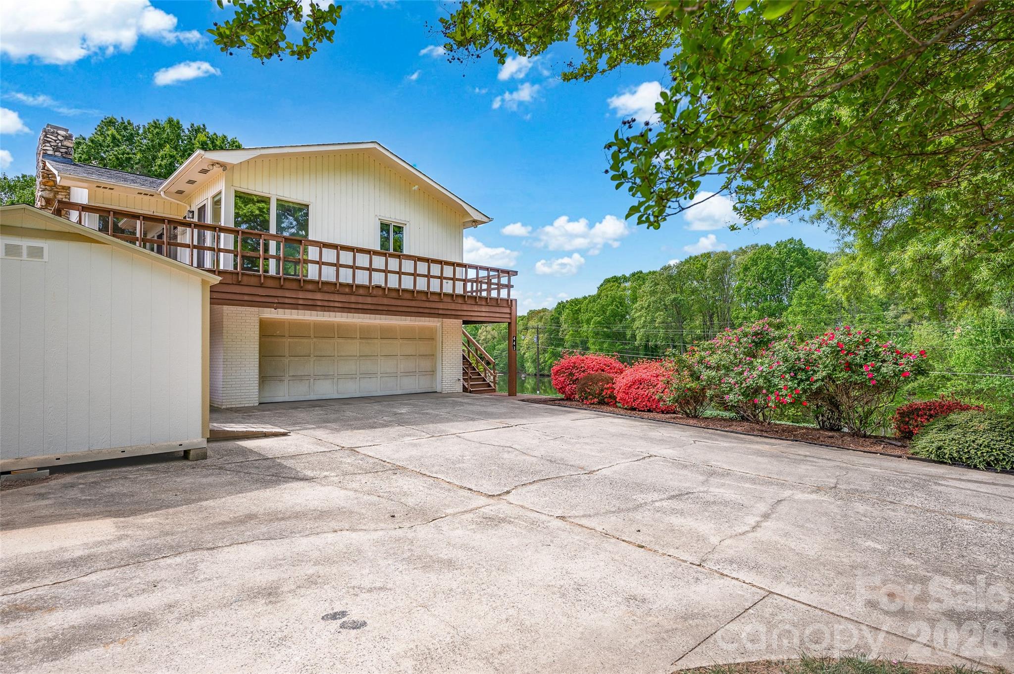 main property photo 44