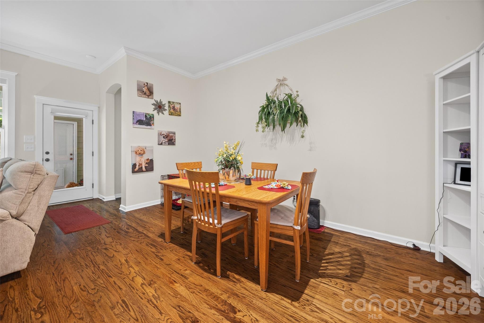 main property photo 13