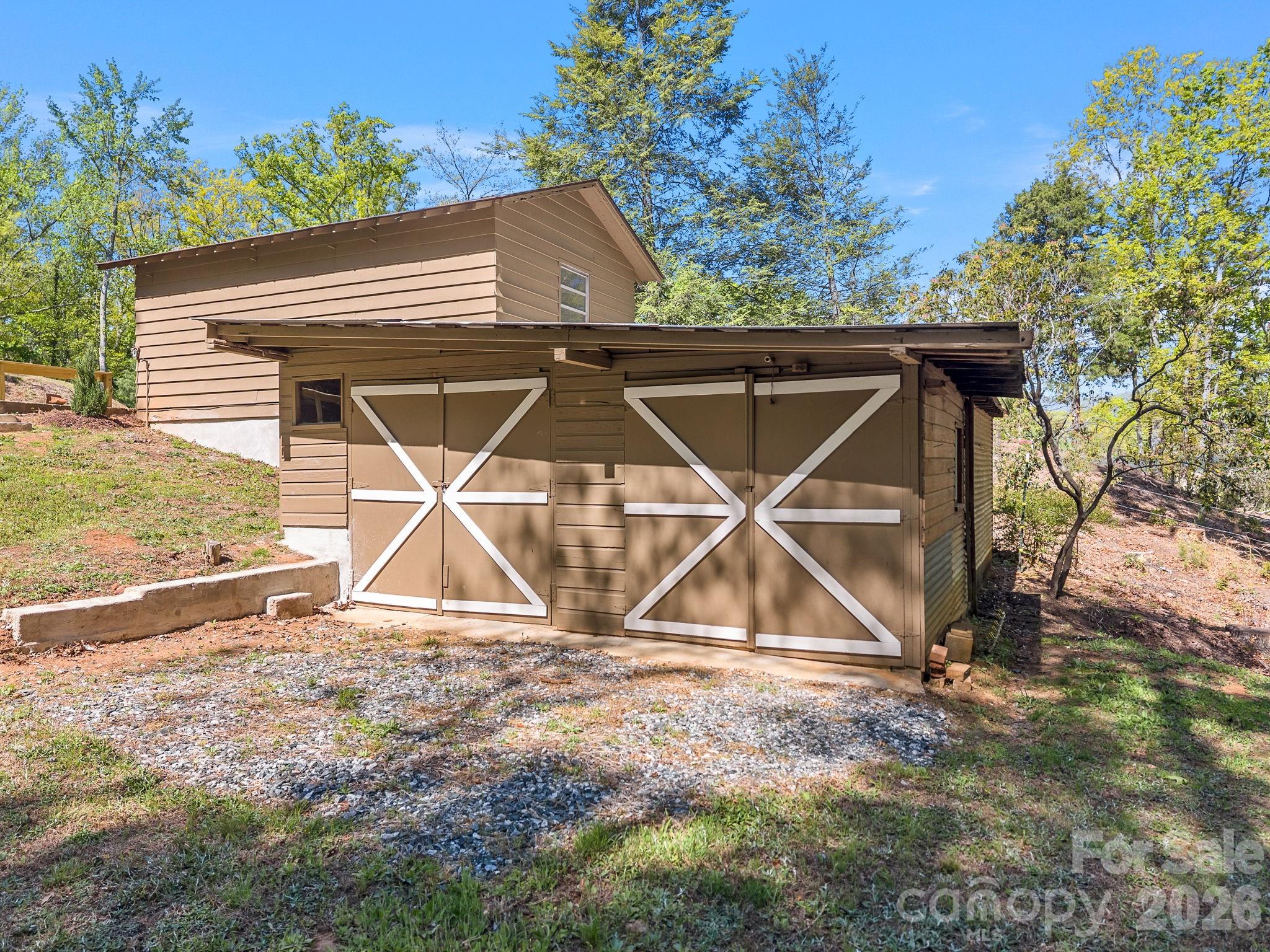 main property photo 44