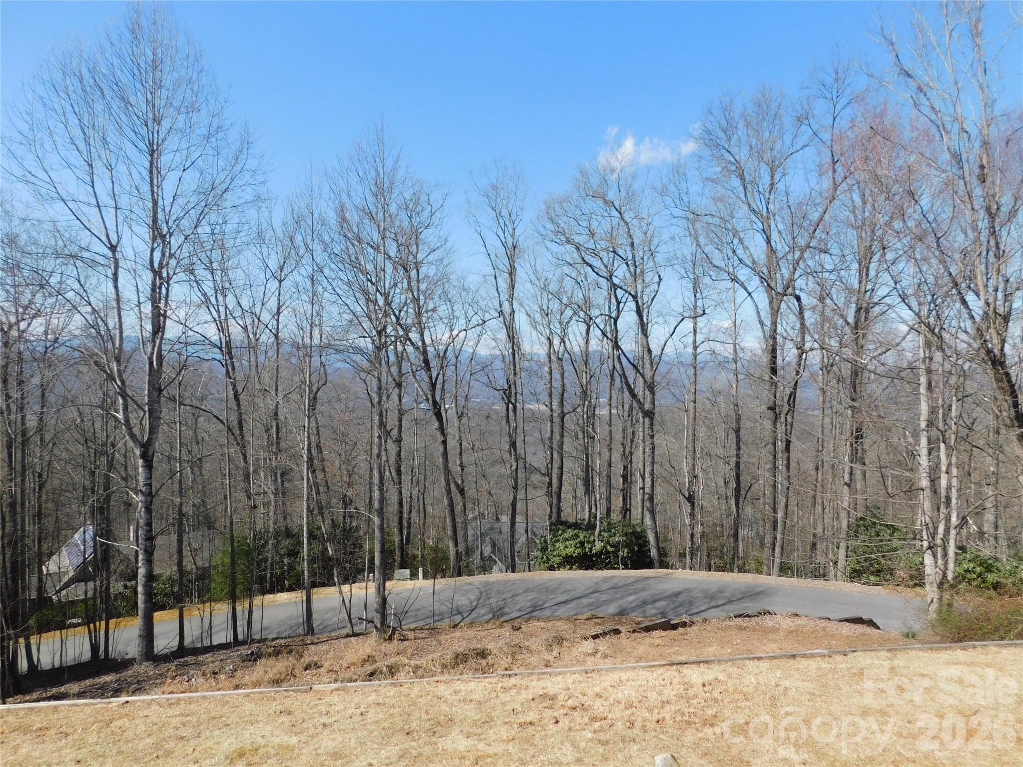 main property photo 23