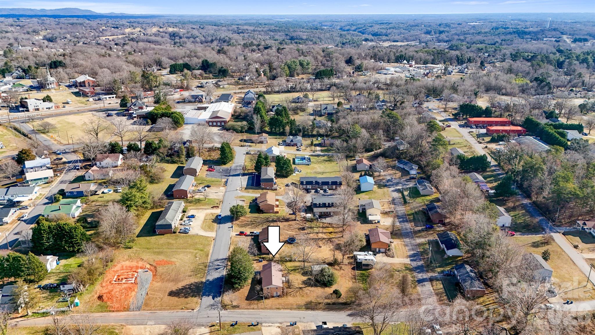 main property photo 32