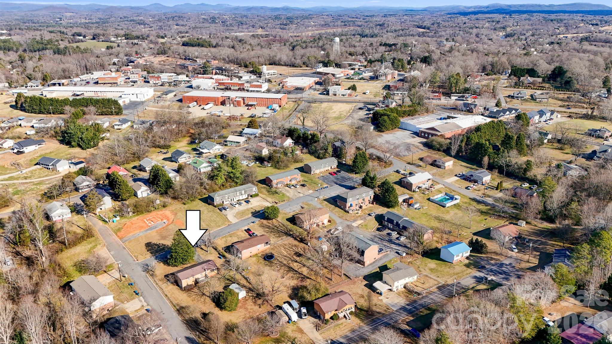 main property photo 33