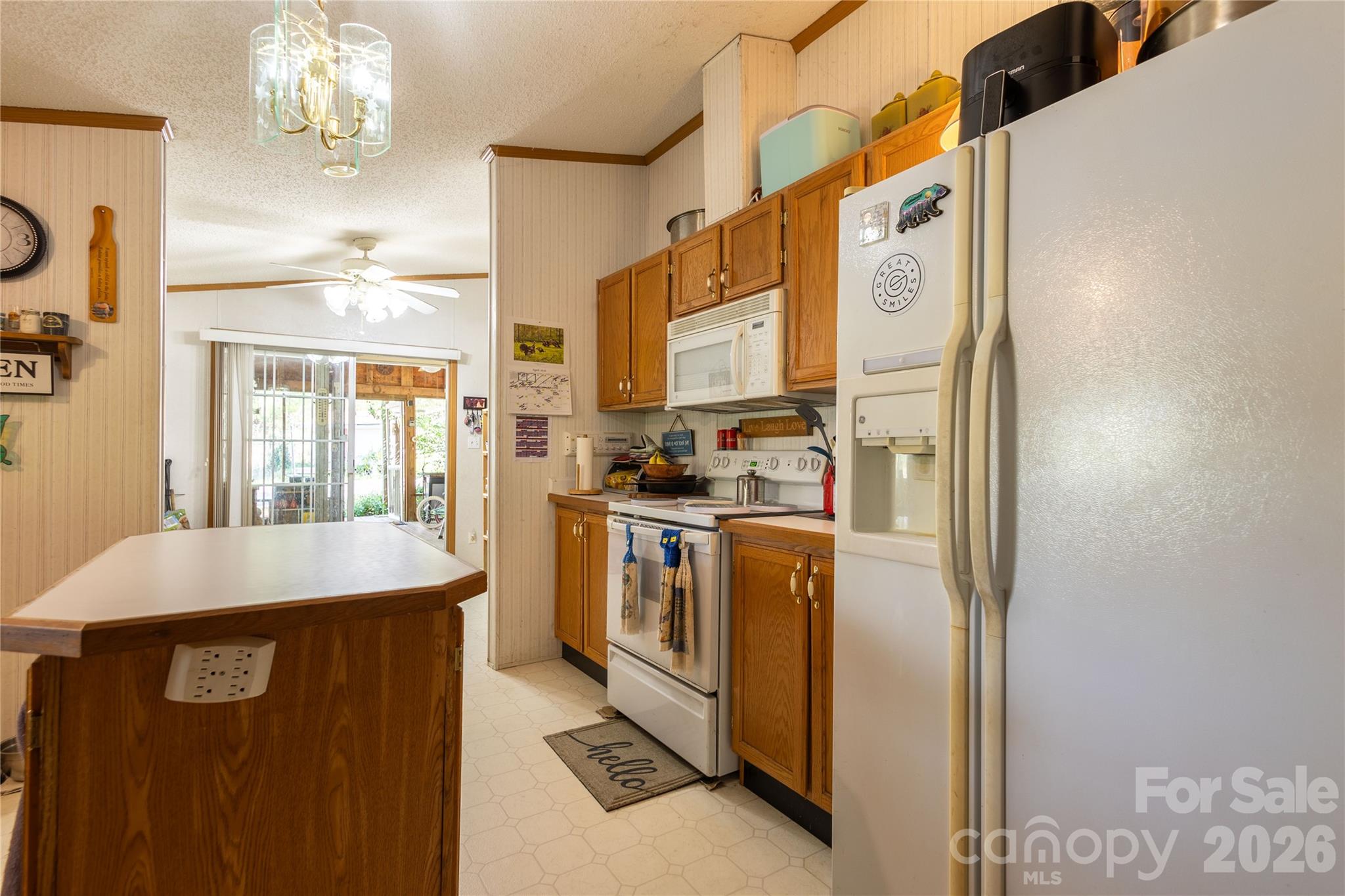 main property photo 23