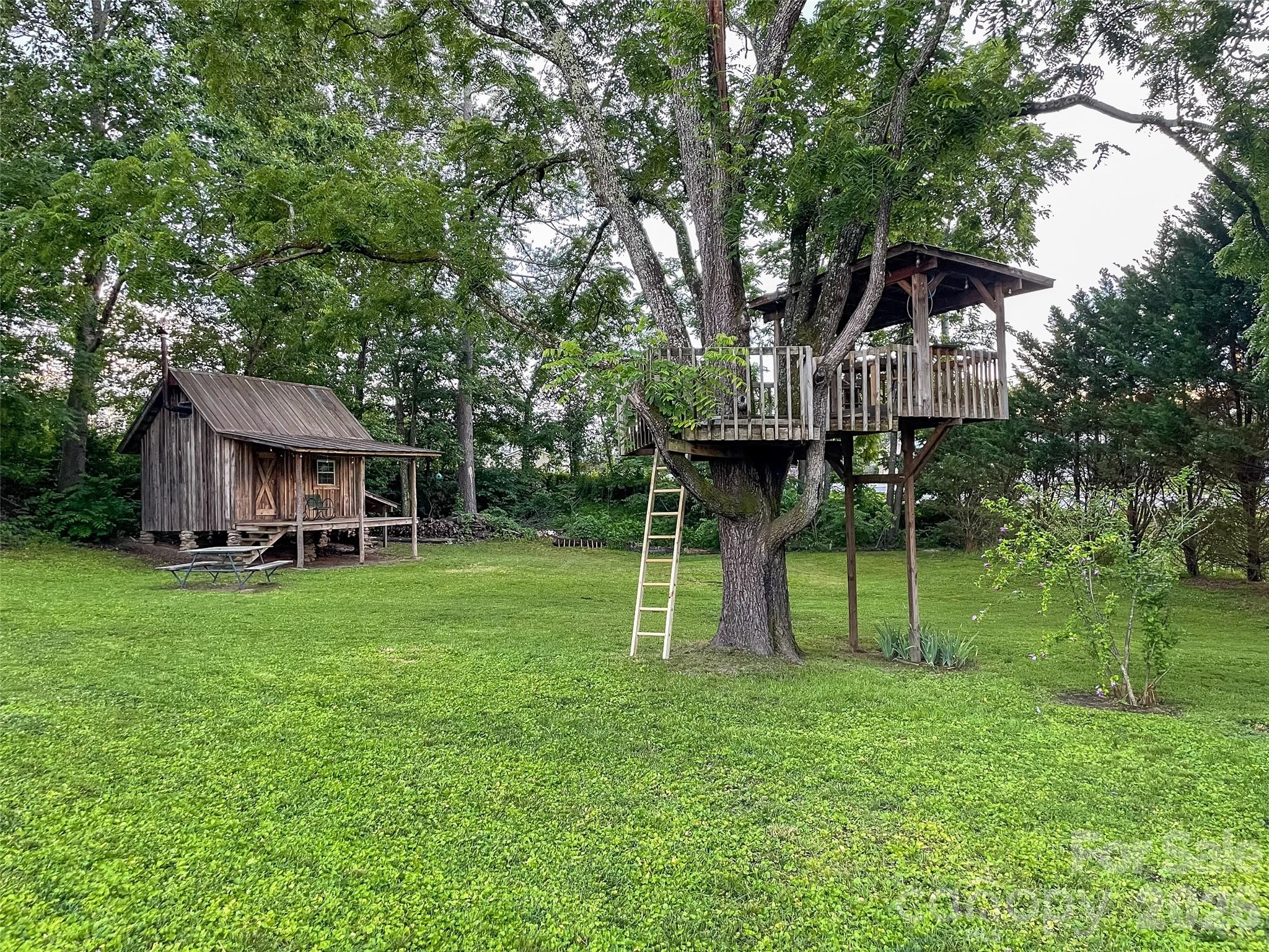main property photo 41