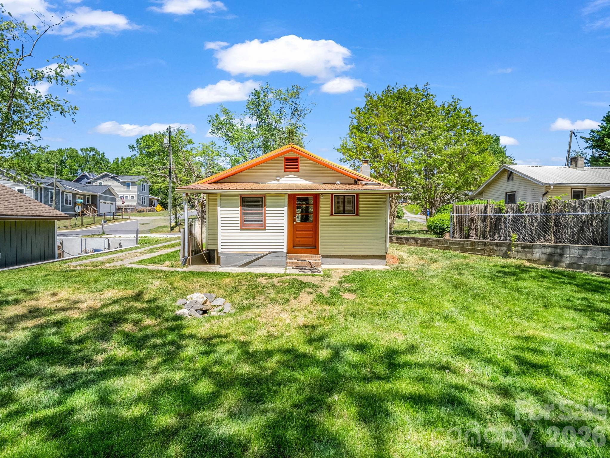main property photo 23