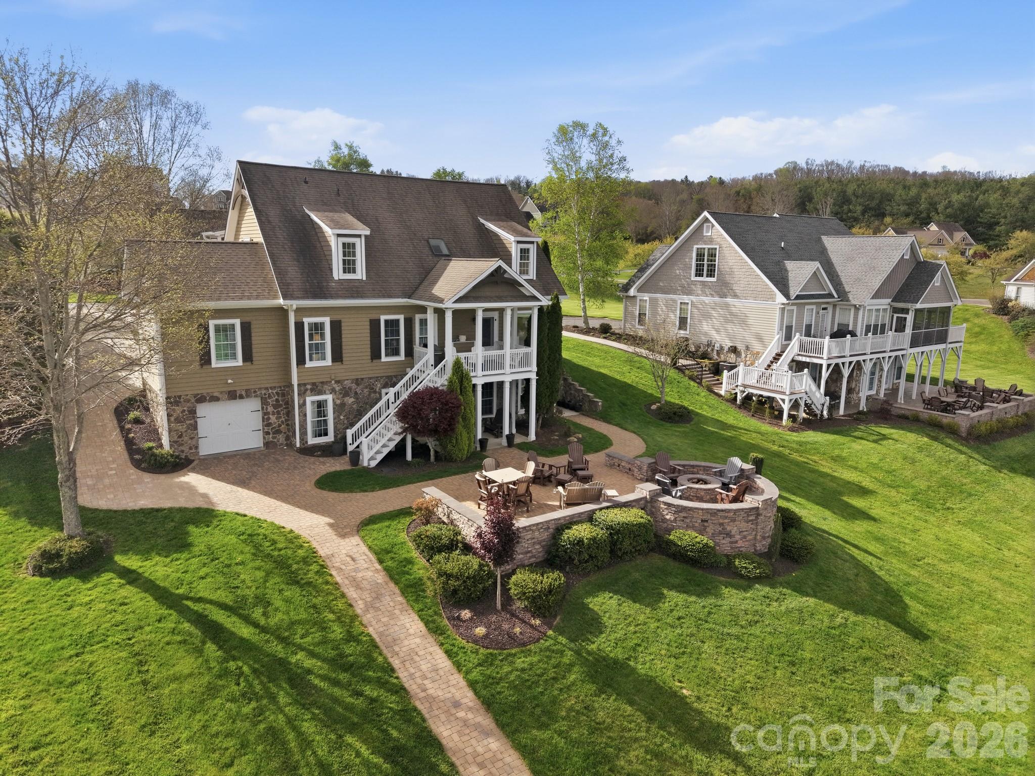 main property photo 40