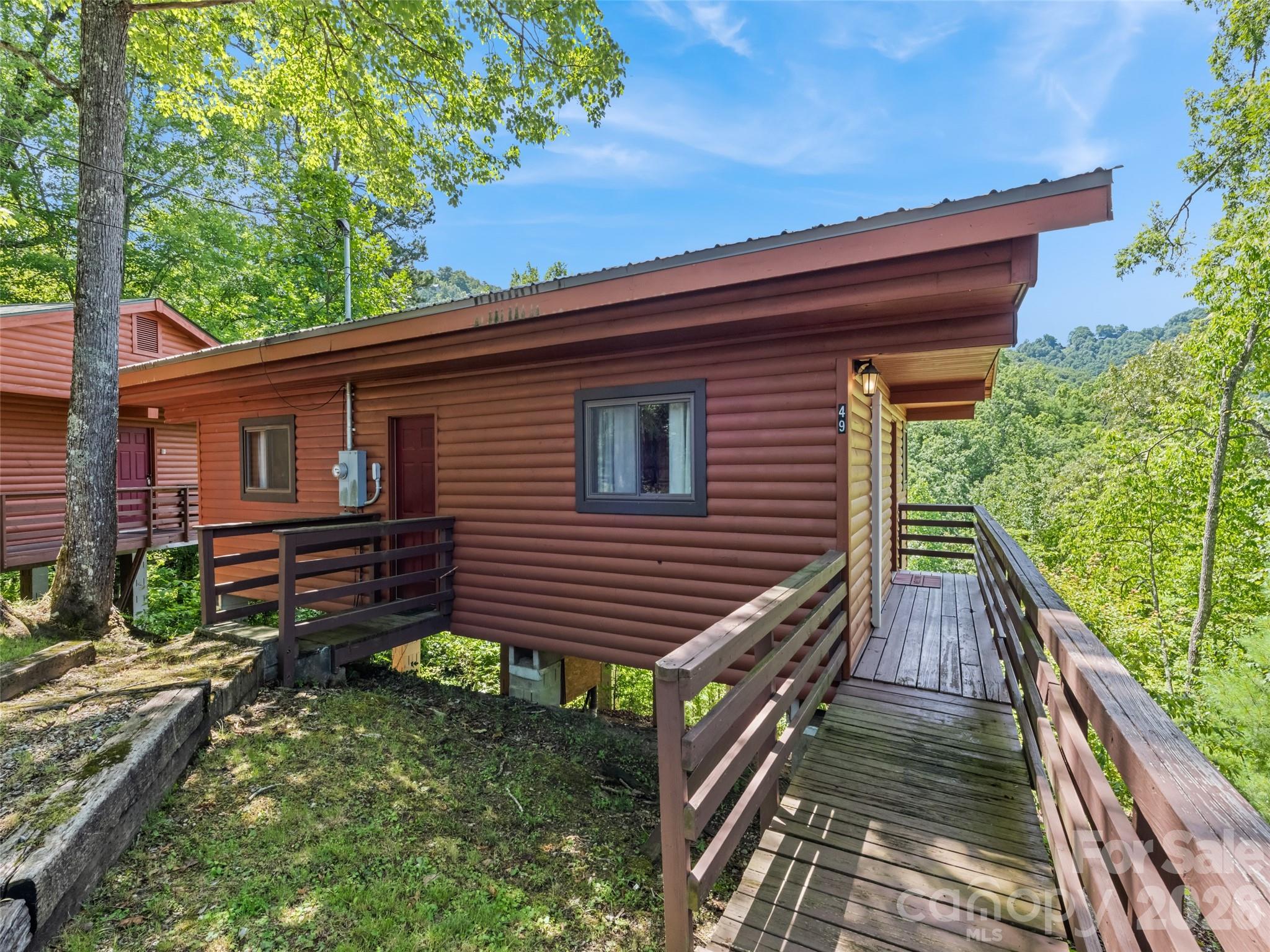 main property photo 17