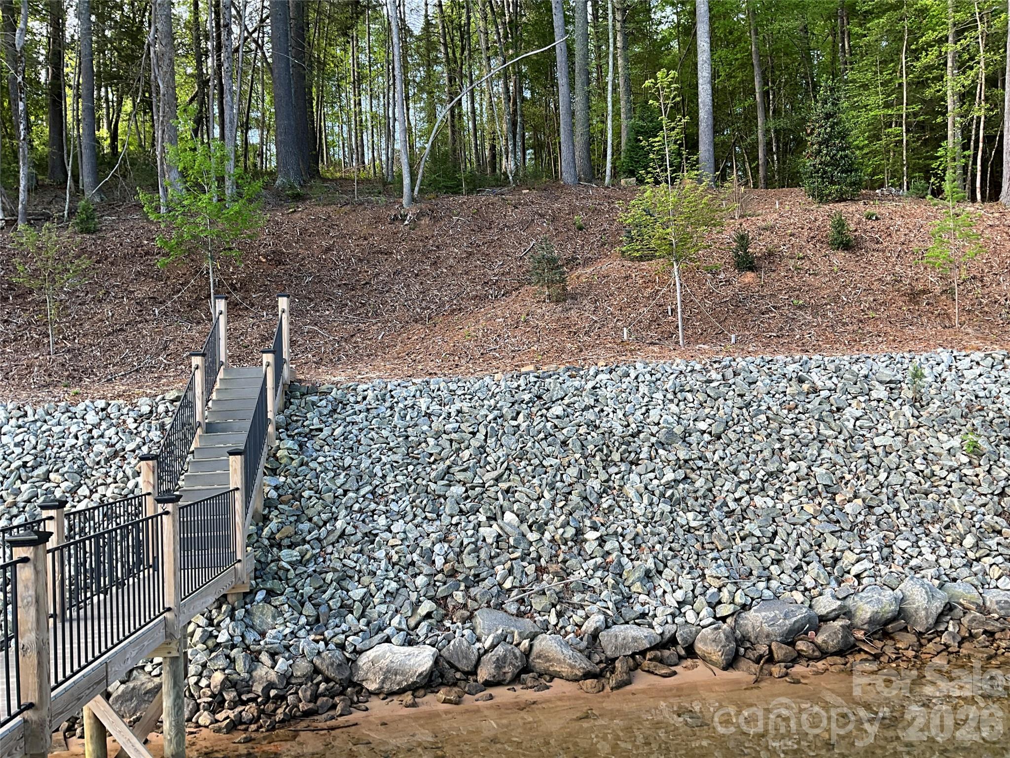 main property photo 31