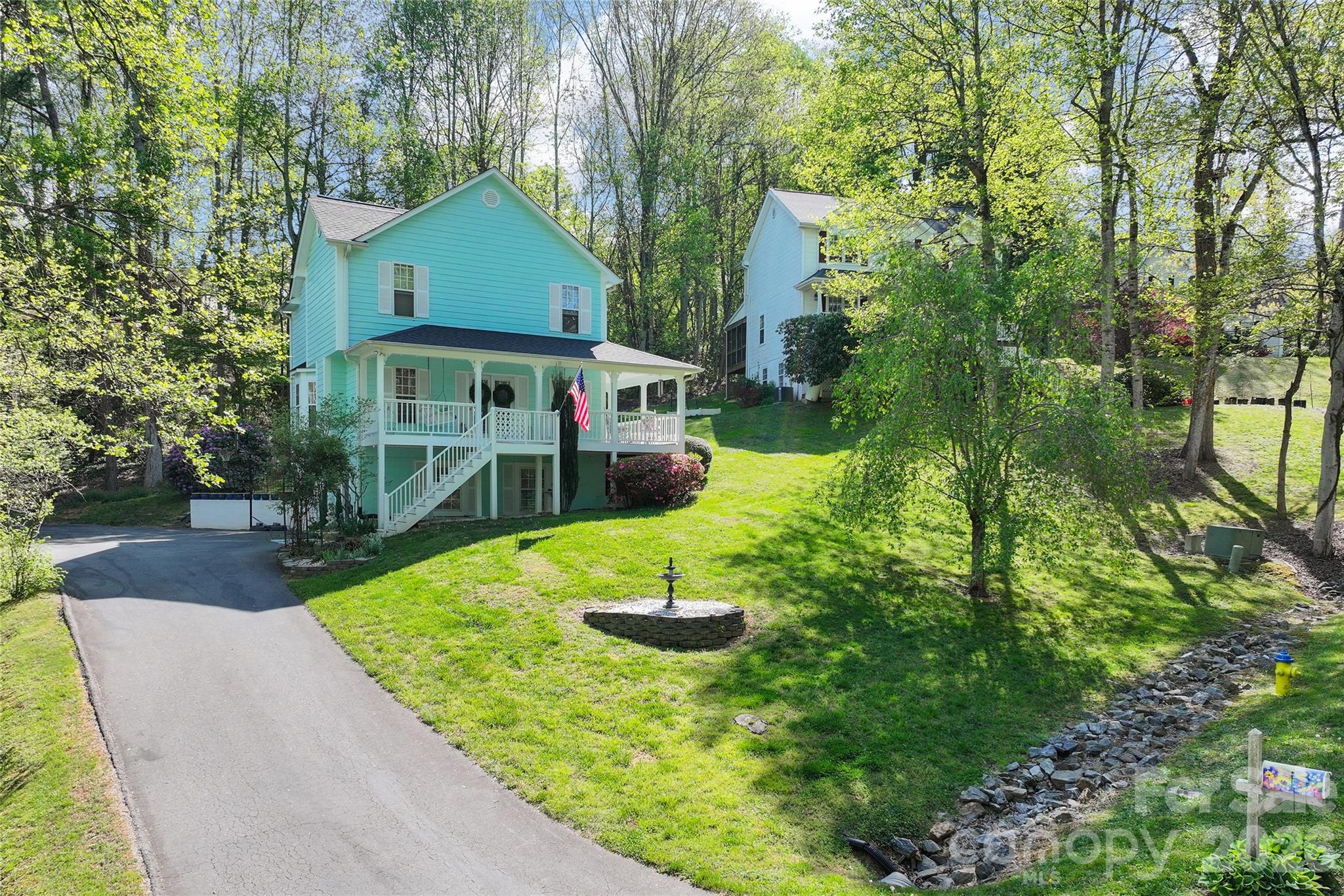 main property photo 2