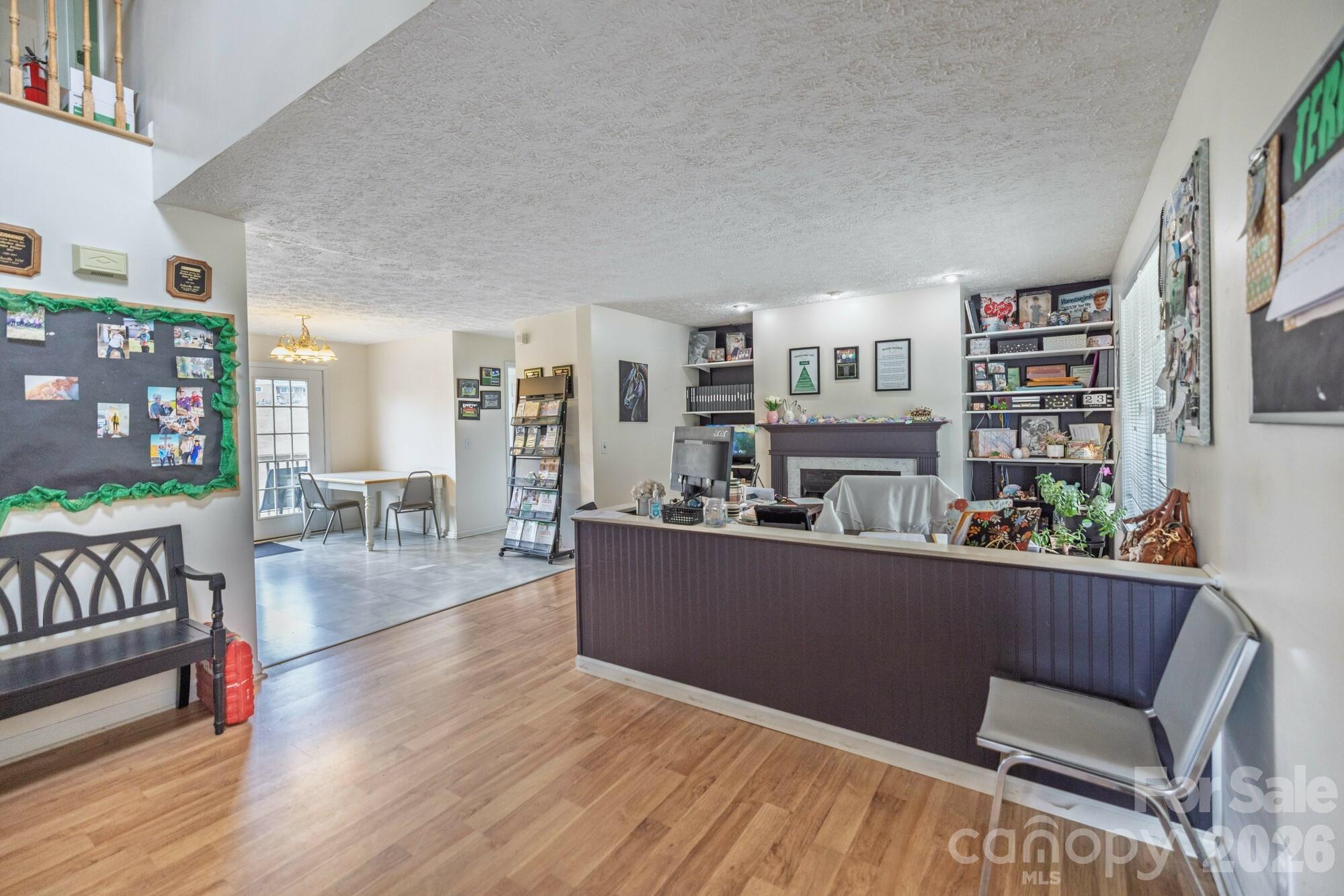 main property photo 4