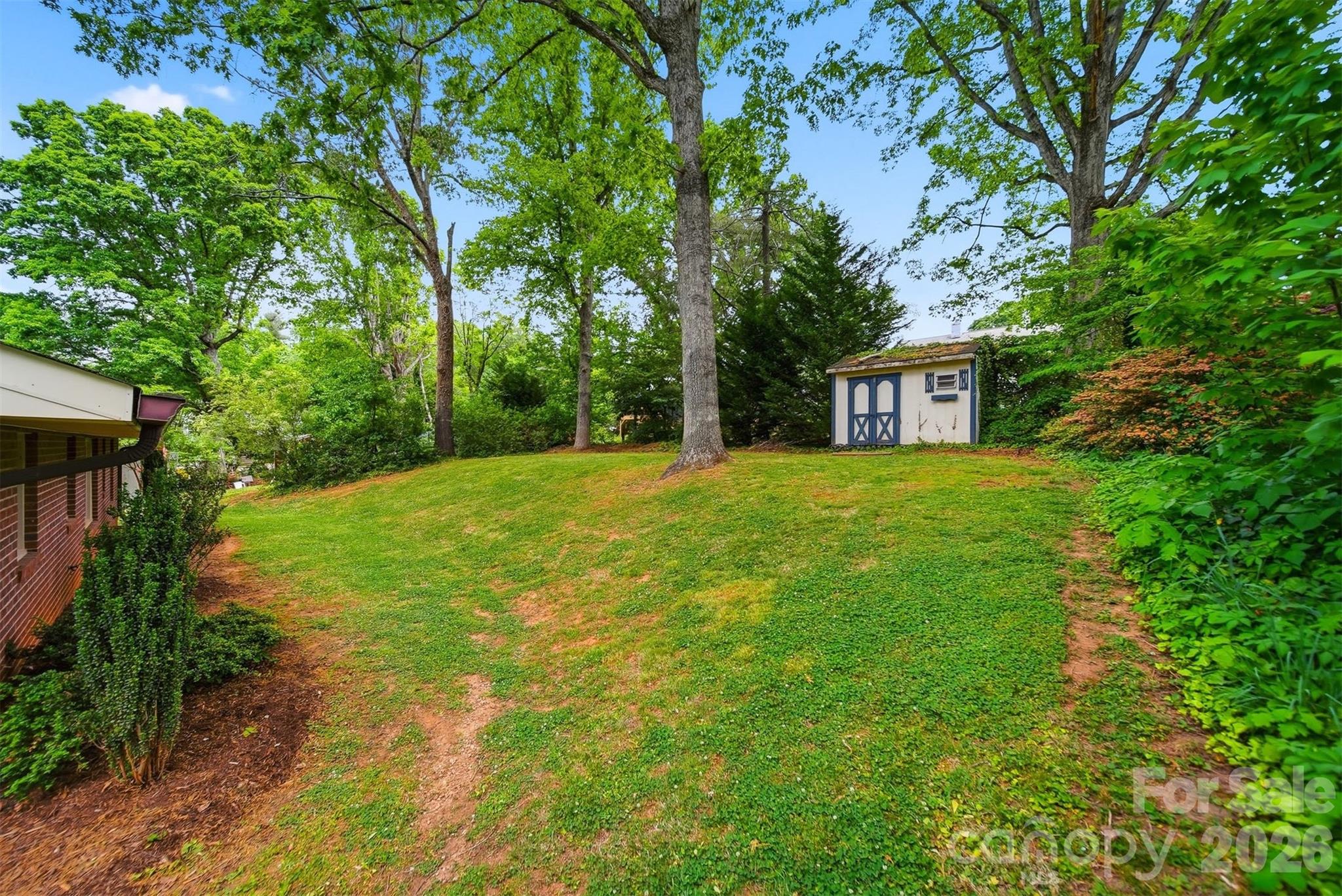 main property photo 20