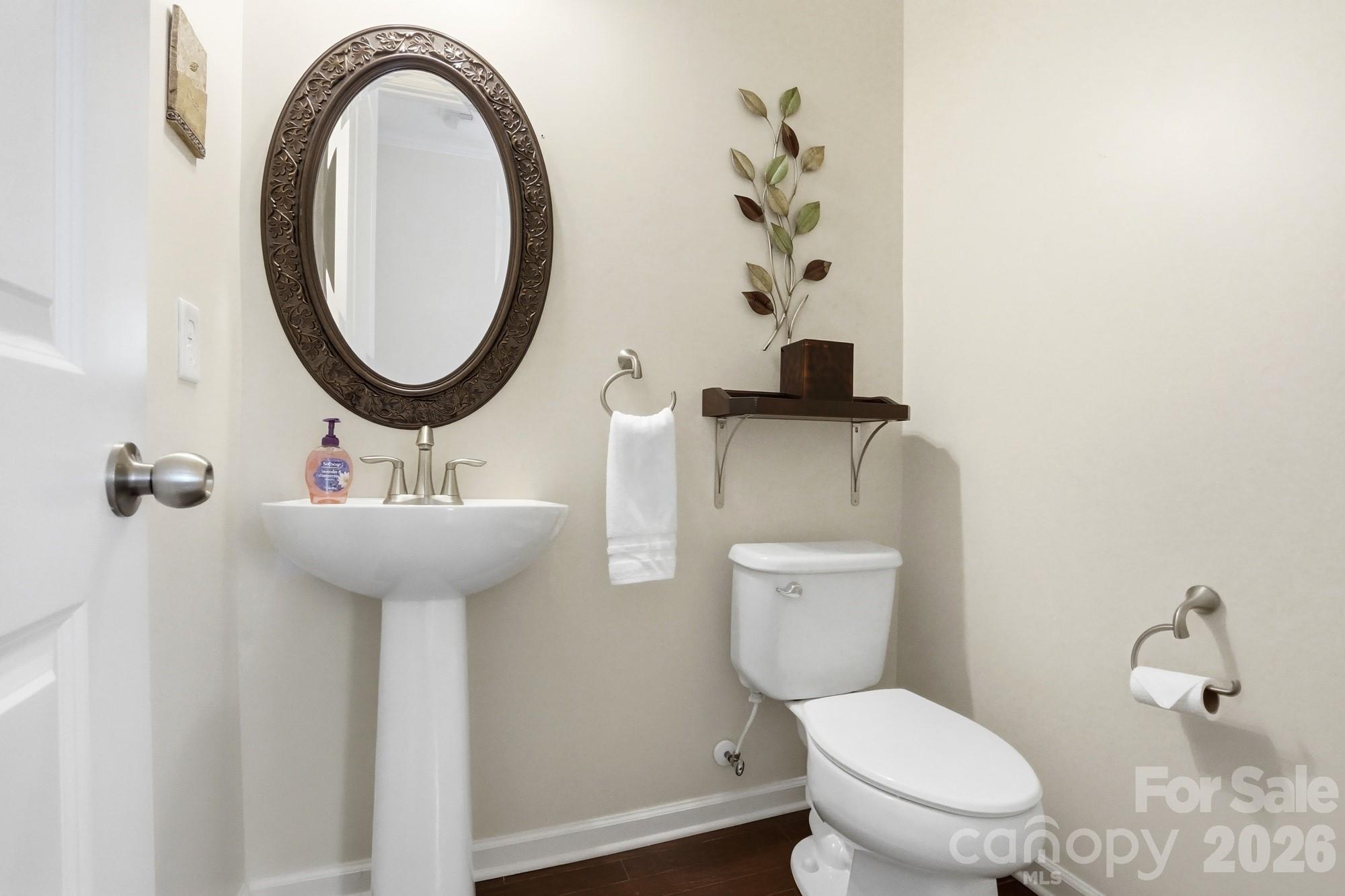 main property photo 20