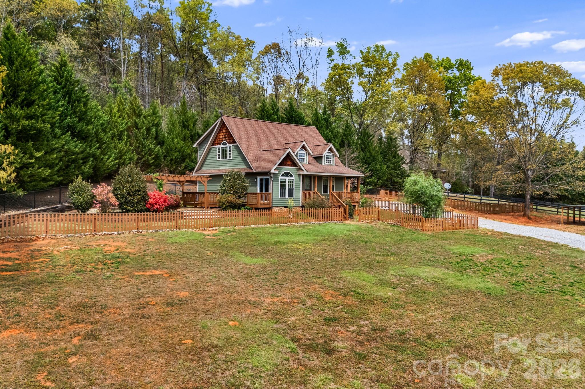 main property photo 29