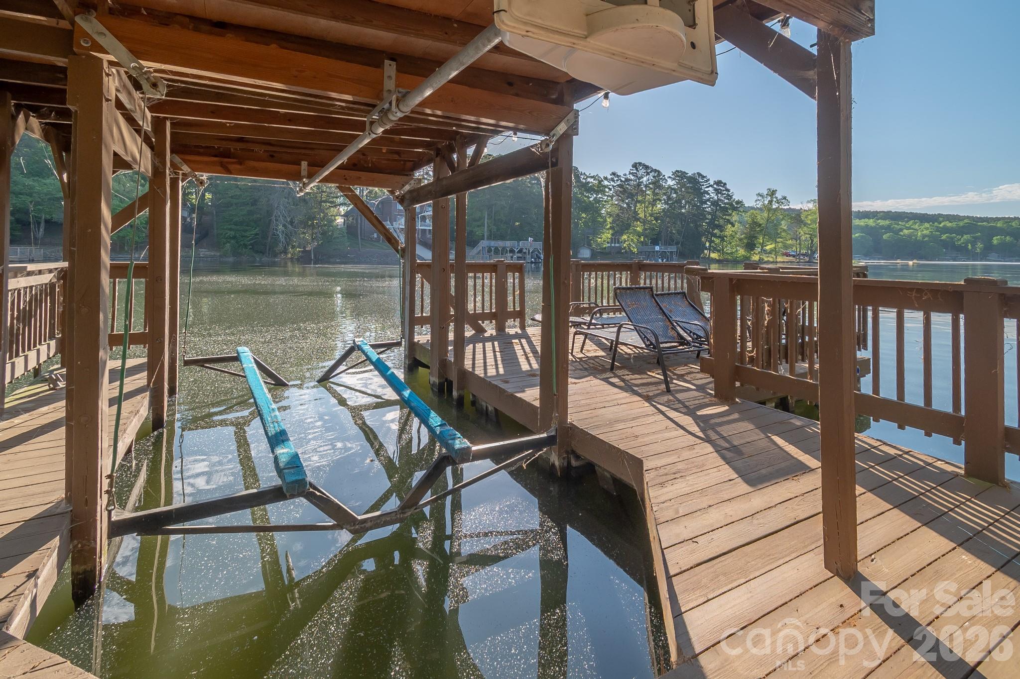main property photo 39