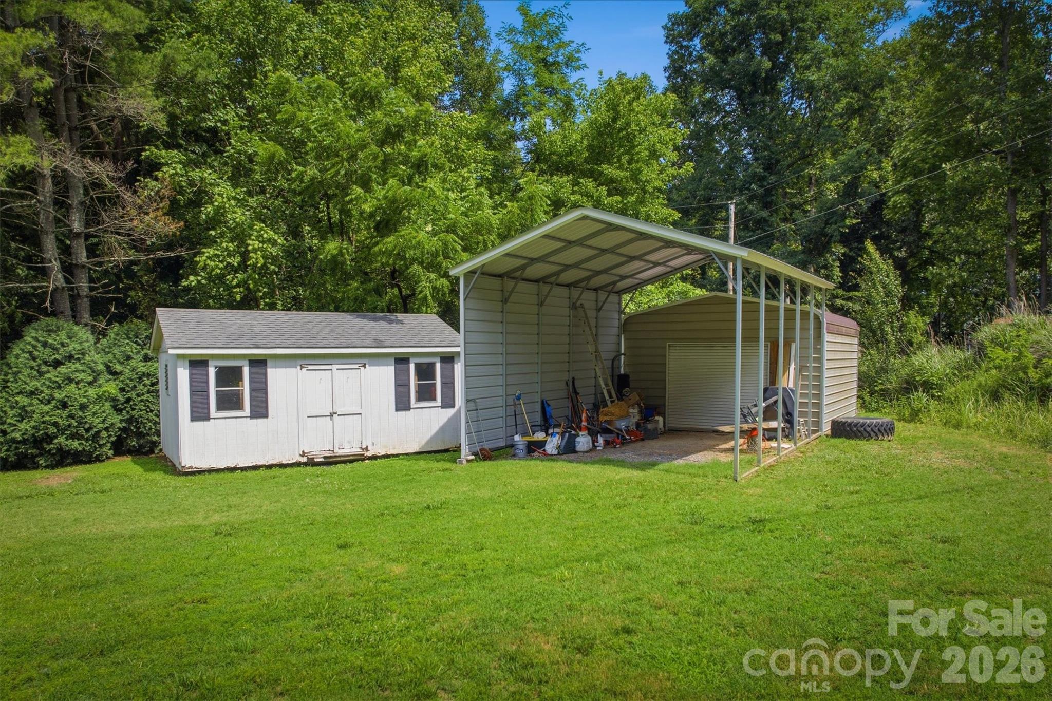 main property photo 8