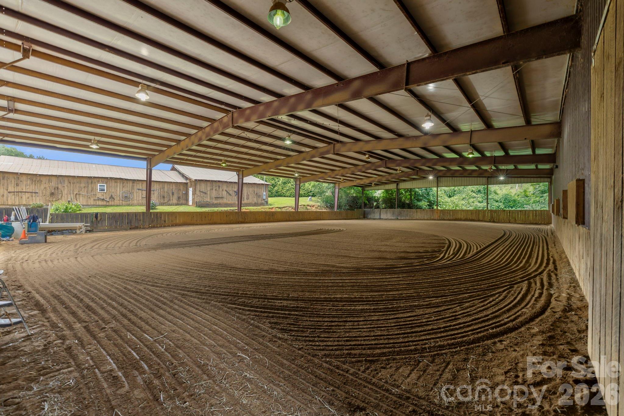 main property photo 45
