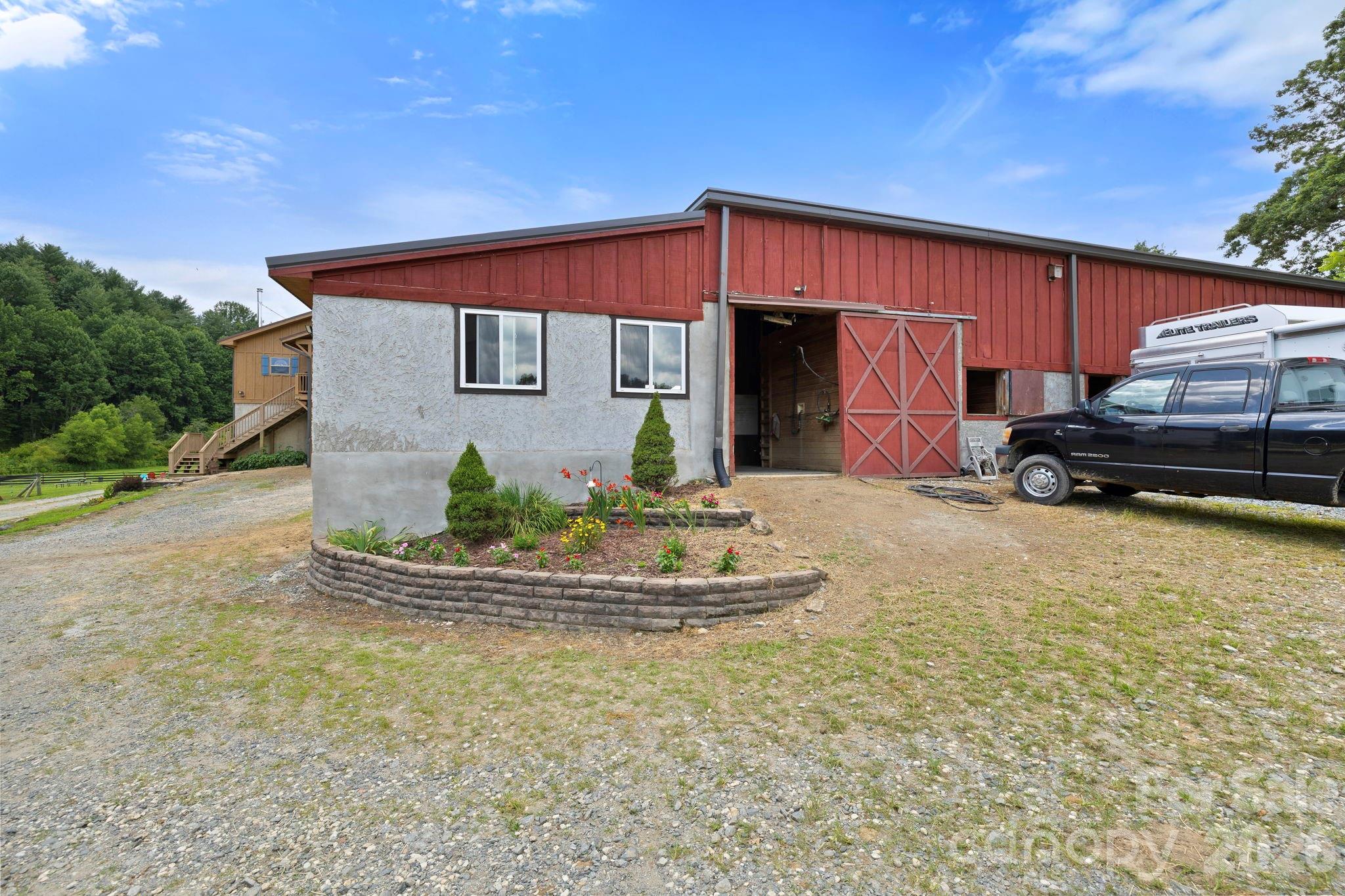 main property photo 47