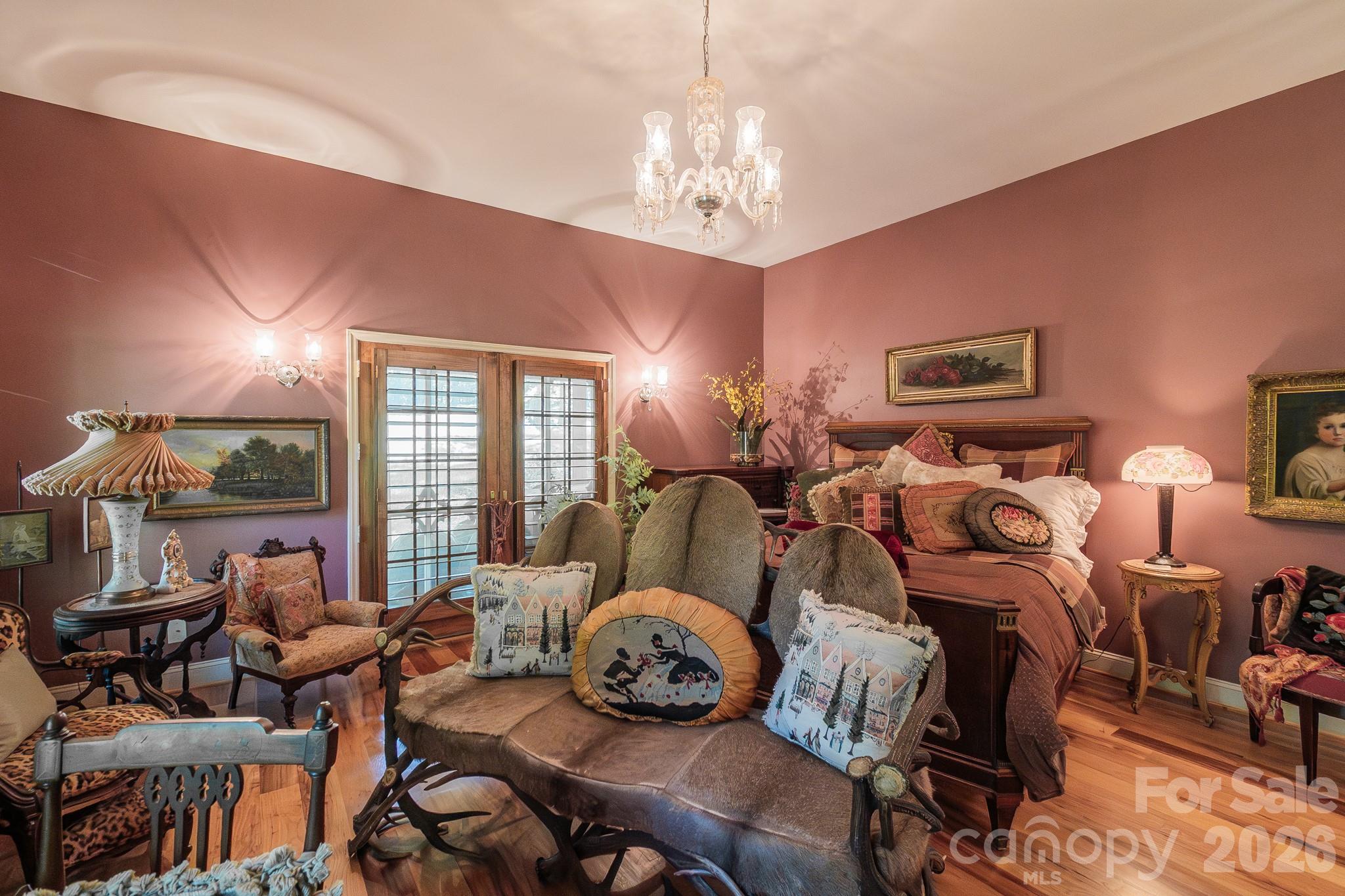 main property photo 23