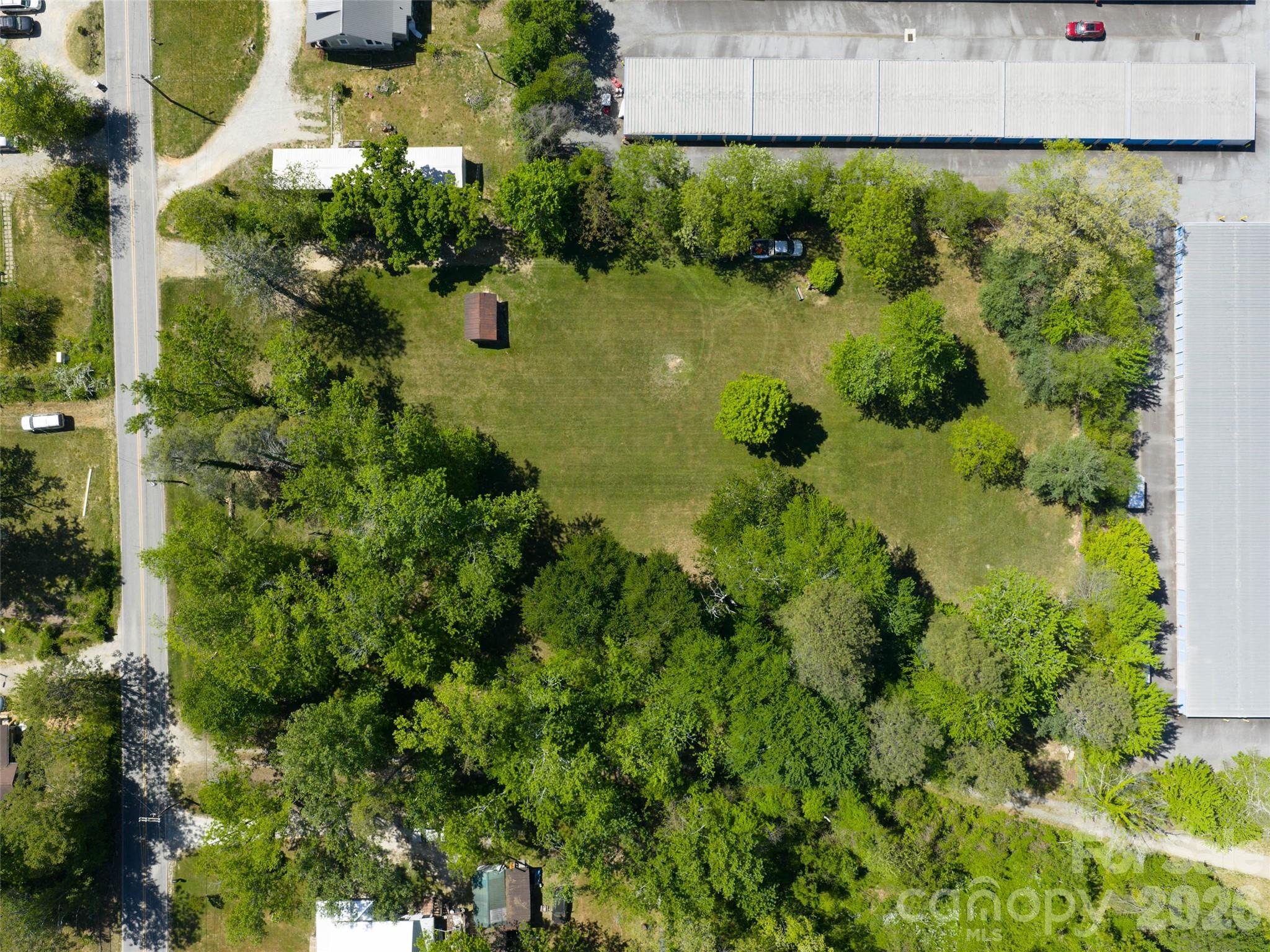 main property photo 7