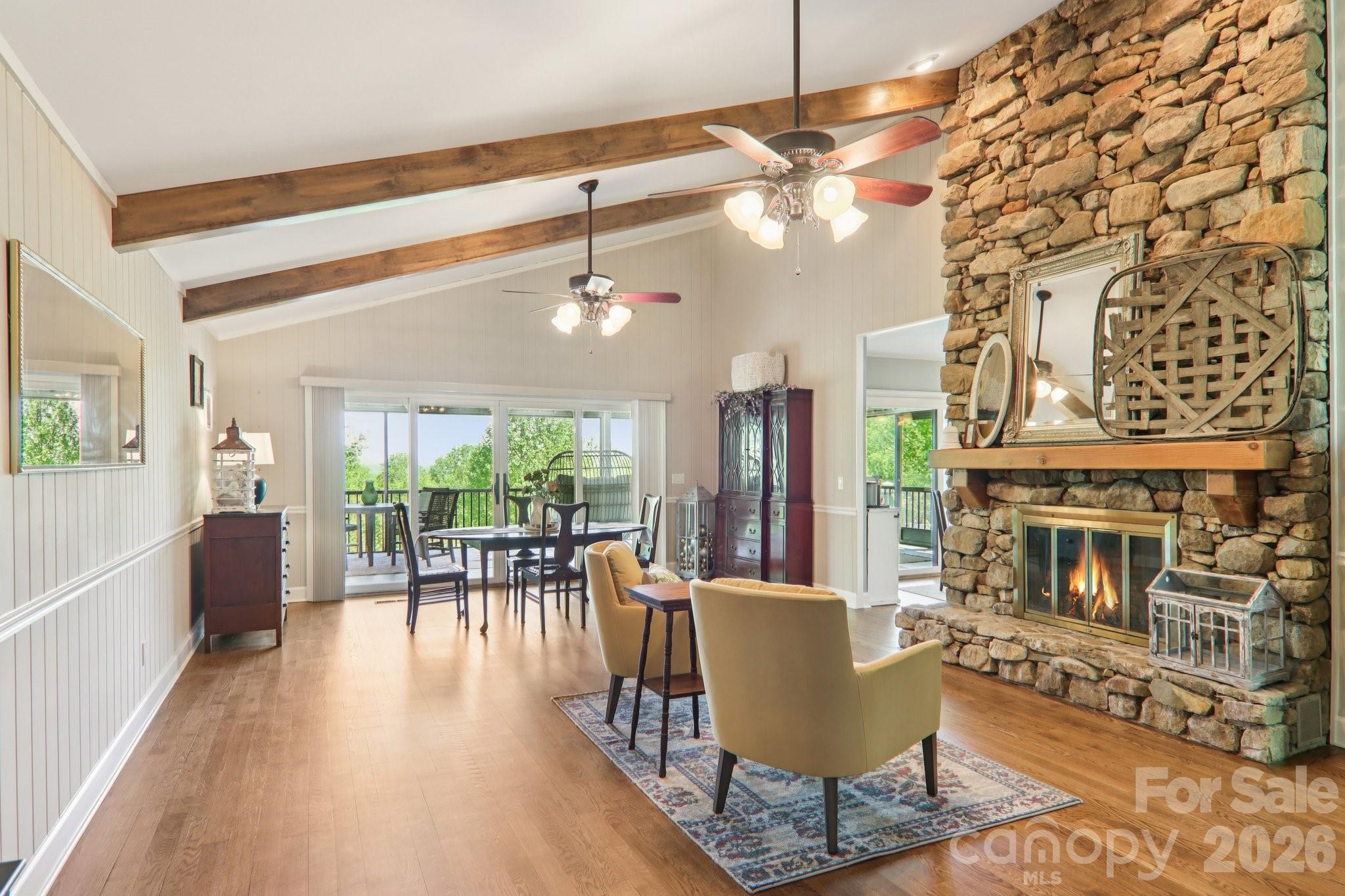 property viewer photo 11