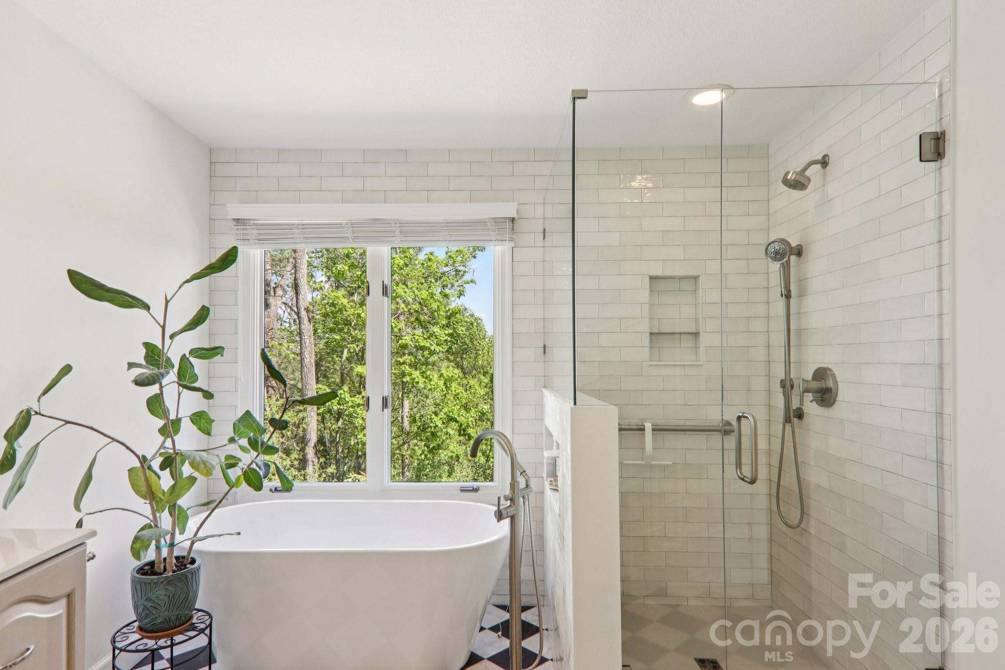 property viewer photo 24