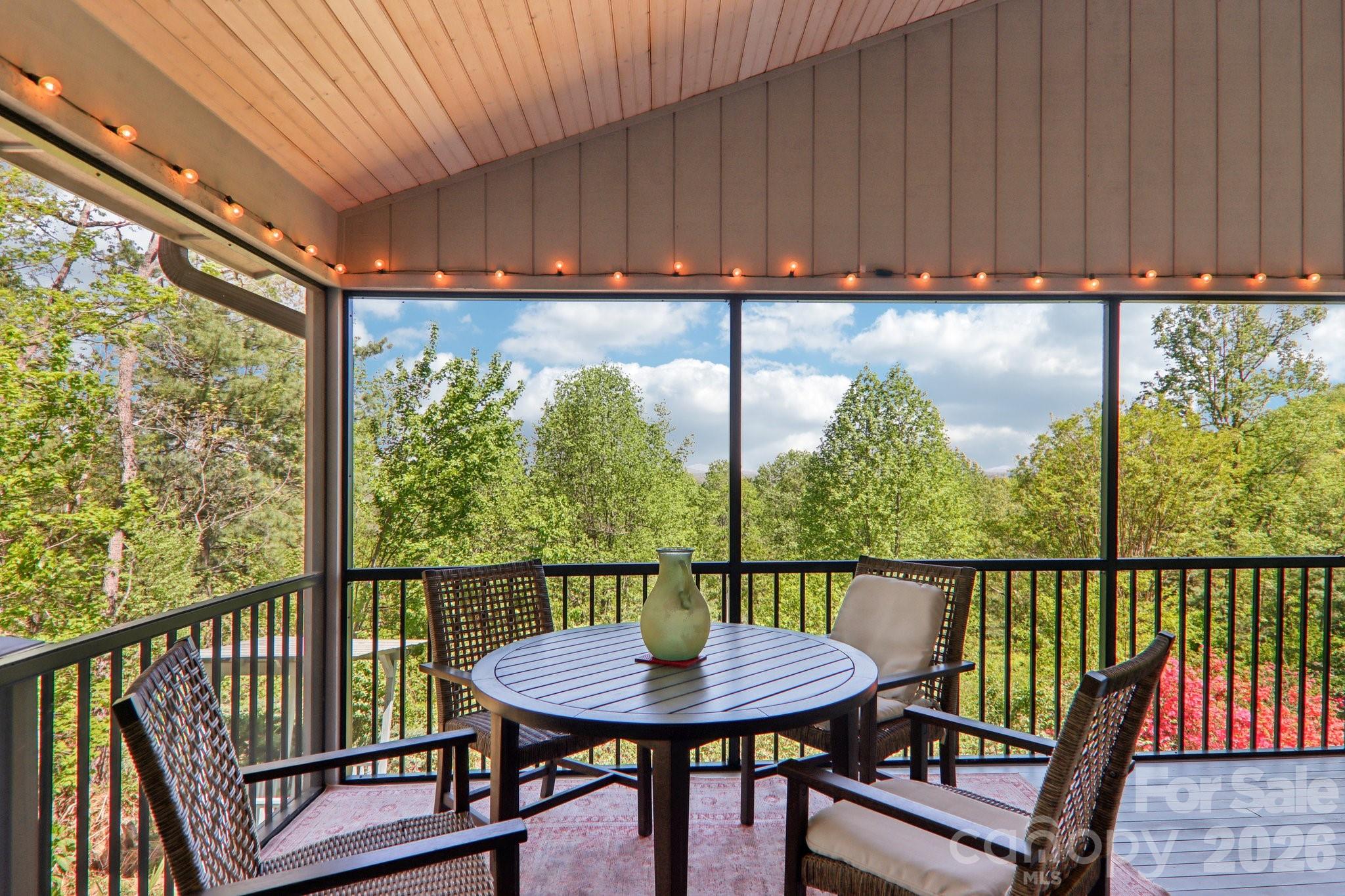 property viewer photo 30