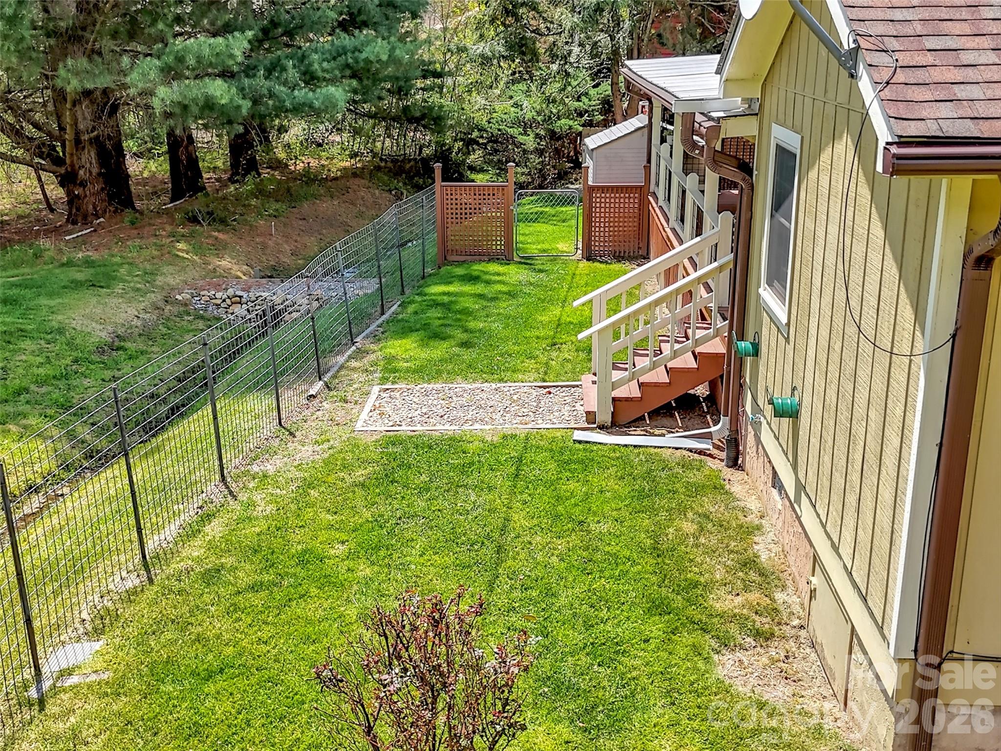 main property photo 26
