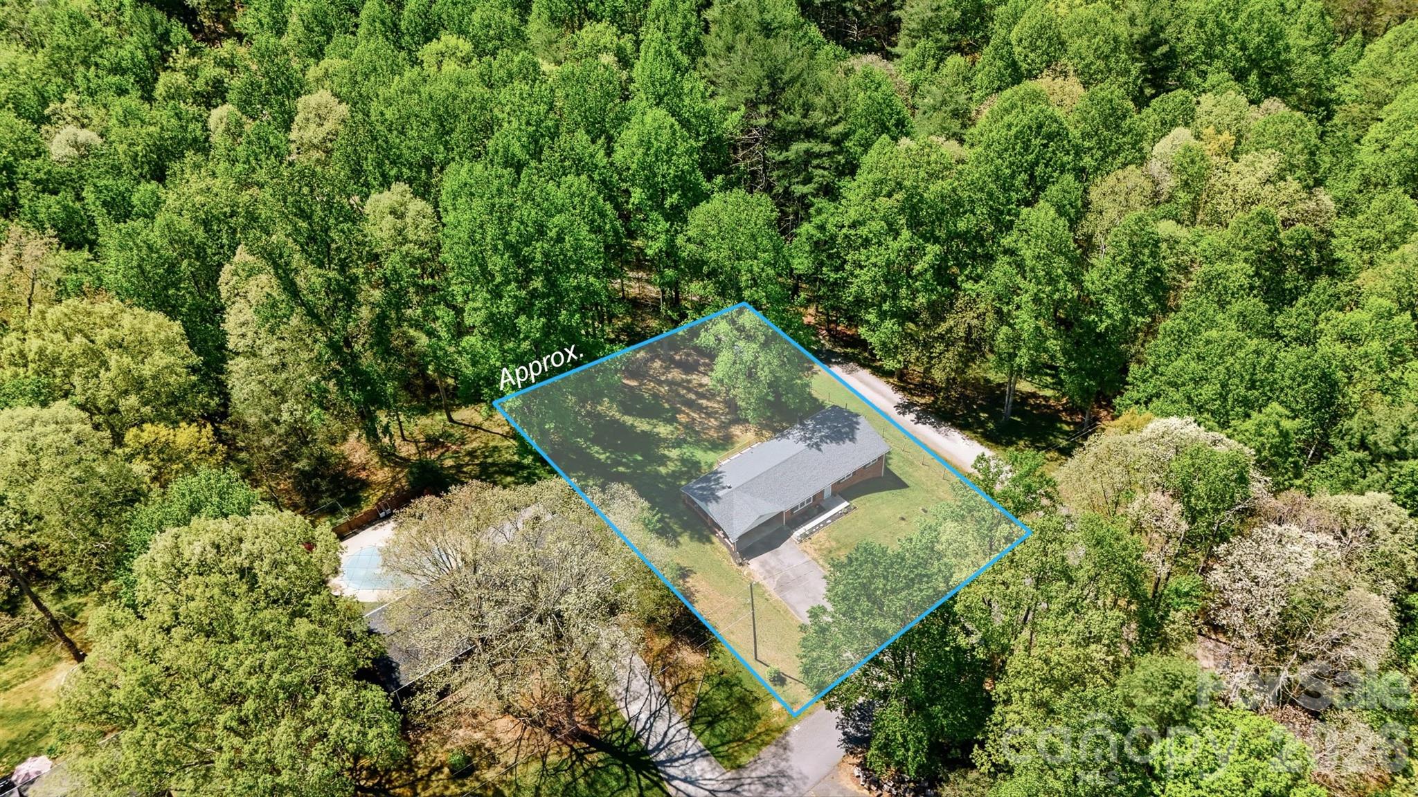 main property photo 26