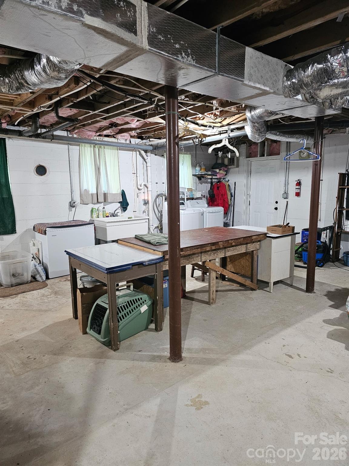 main property photo 35
