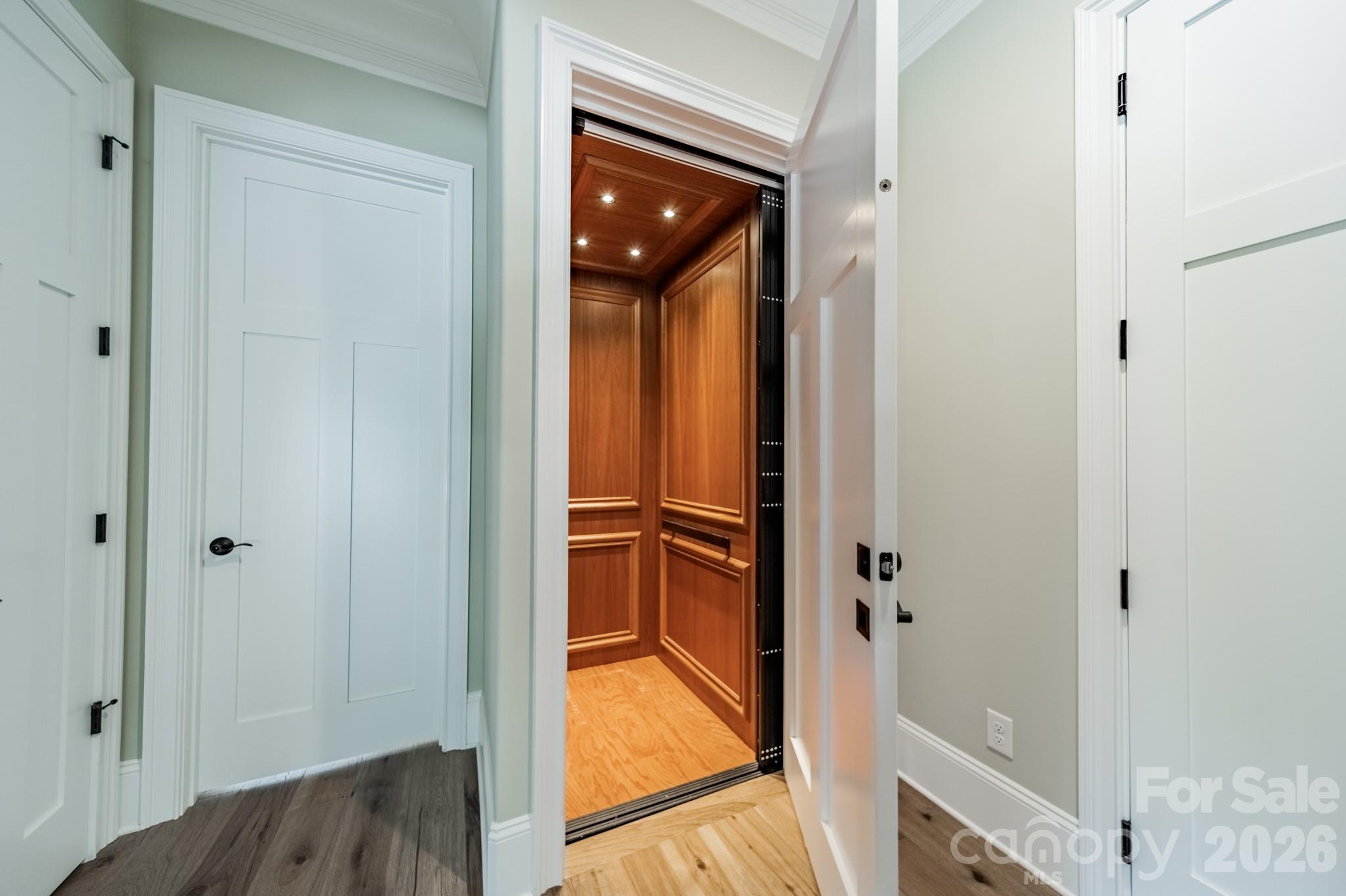 main property photo 27