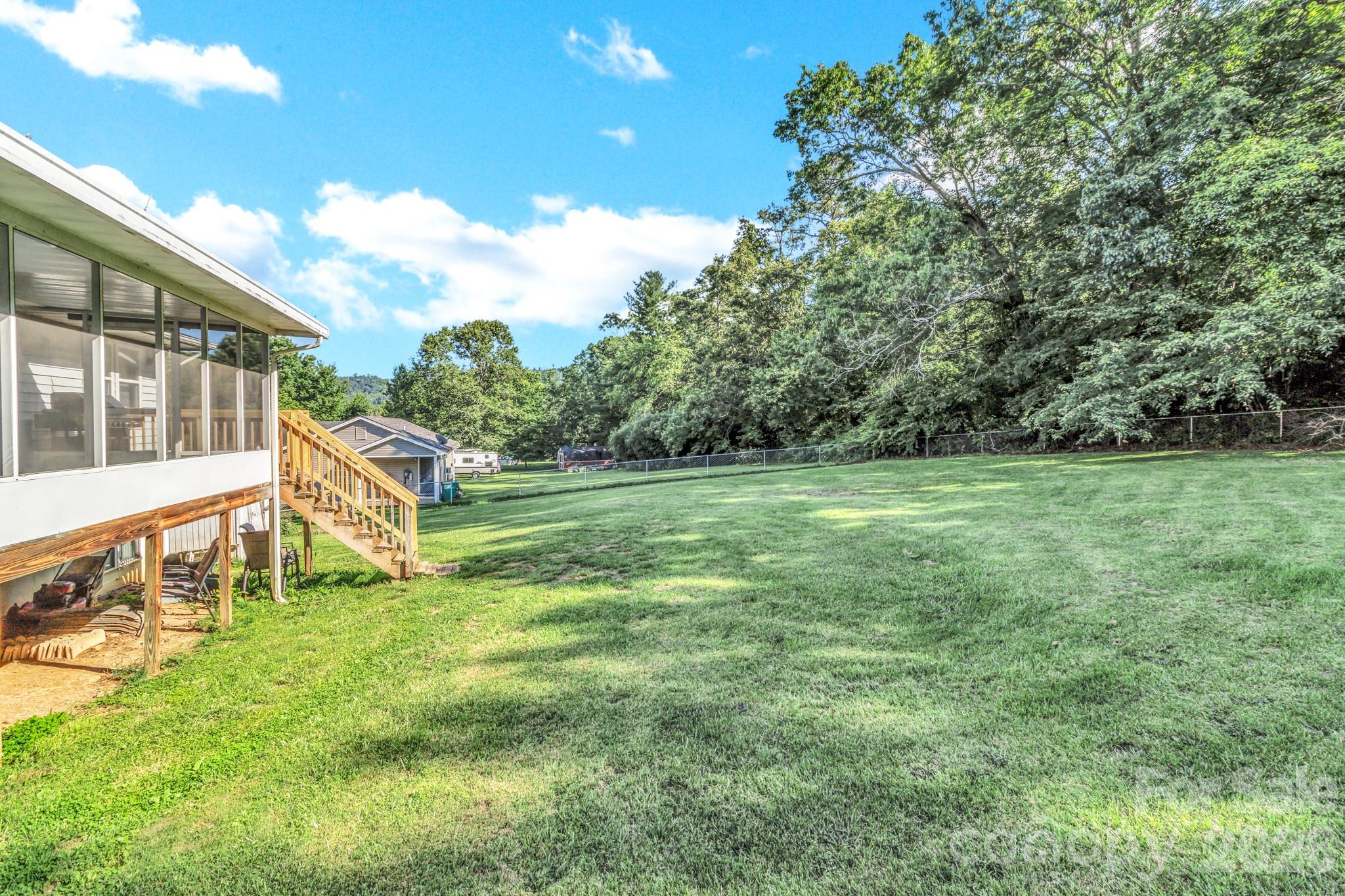 main property photo 31